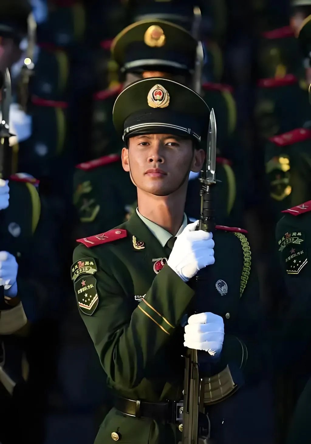 国防部新闻发言人说了,今年会特别纪念,因为是
