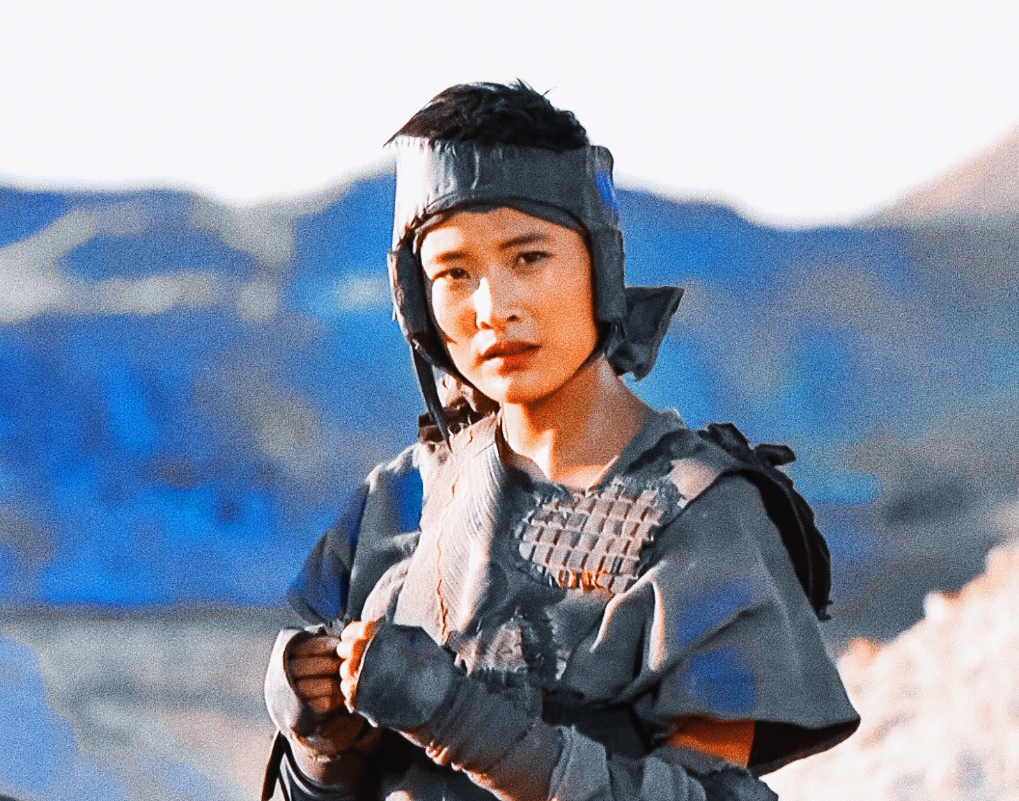 这是拍摄于1989年的影片 《壮士血》, 这位"假小子"的扮演者是谁呢?