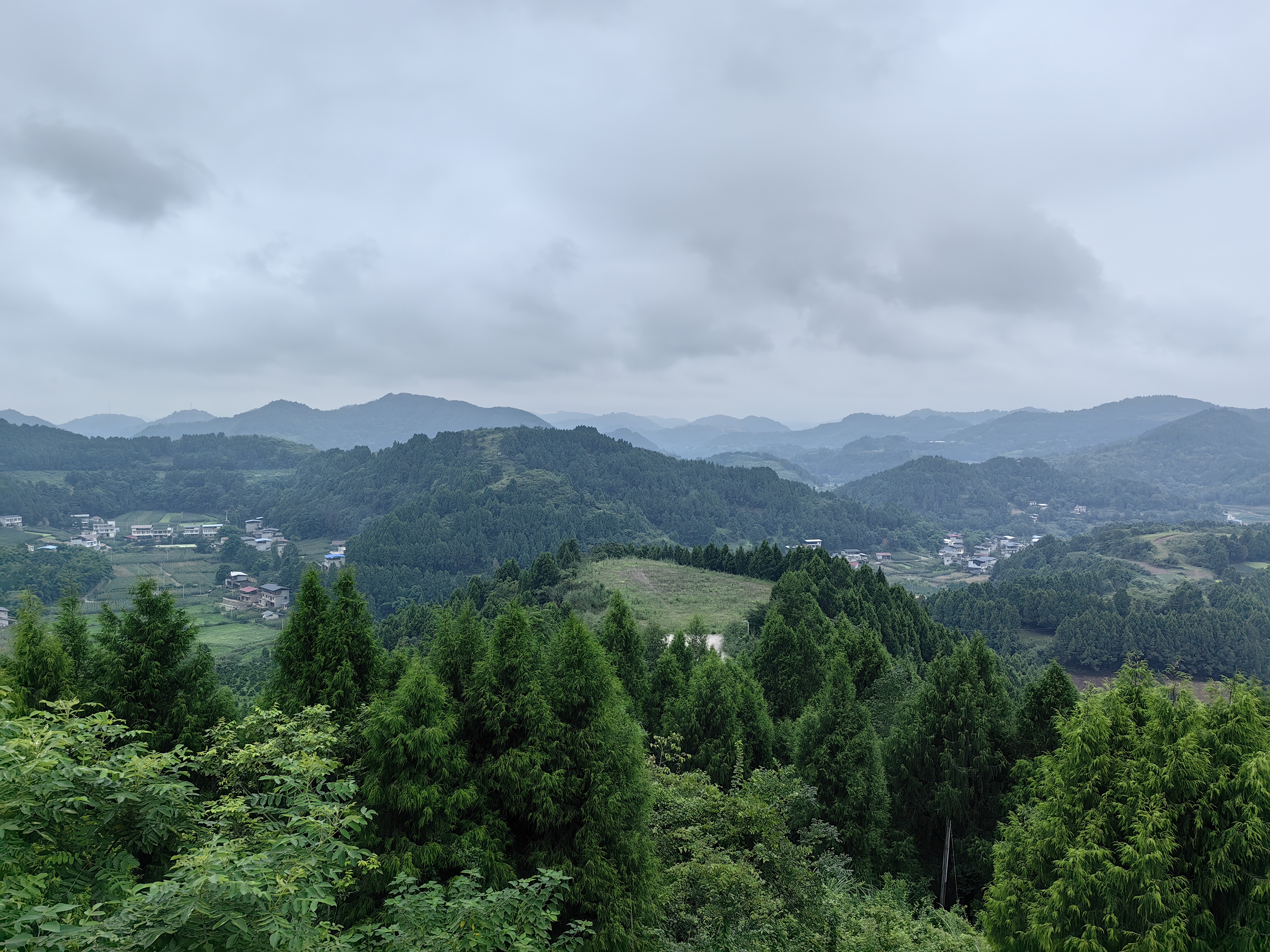 四川盆地景色图片