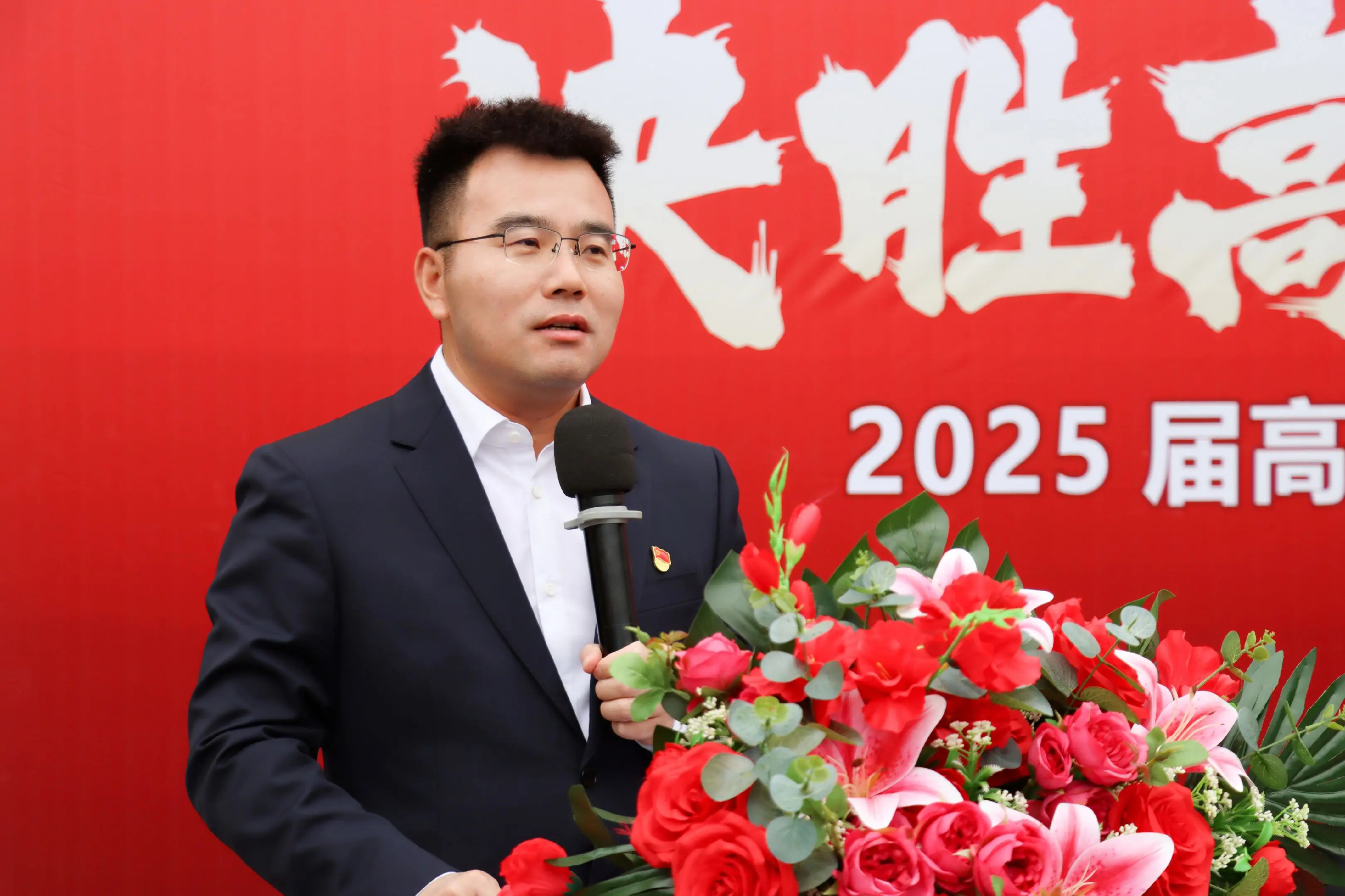 范云龙加盟富力，刘翔身价多少亿人民币