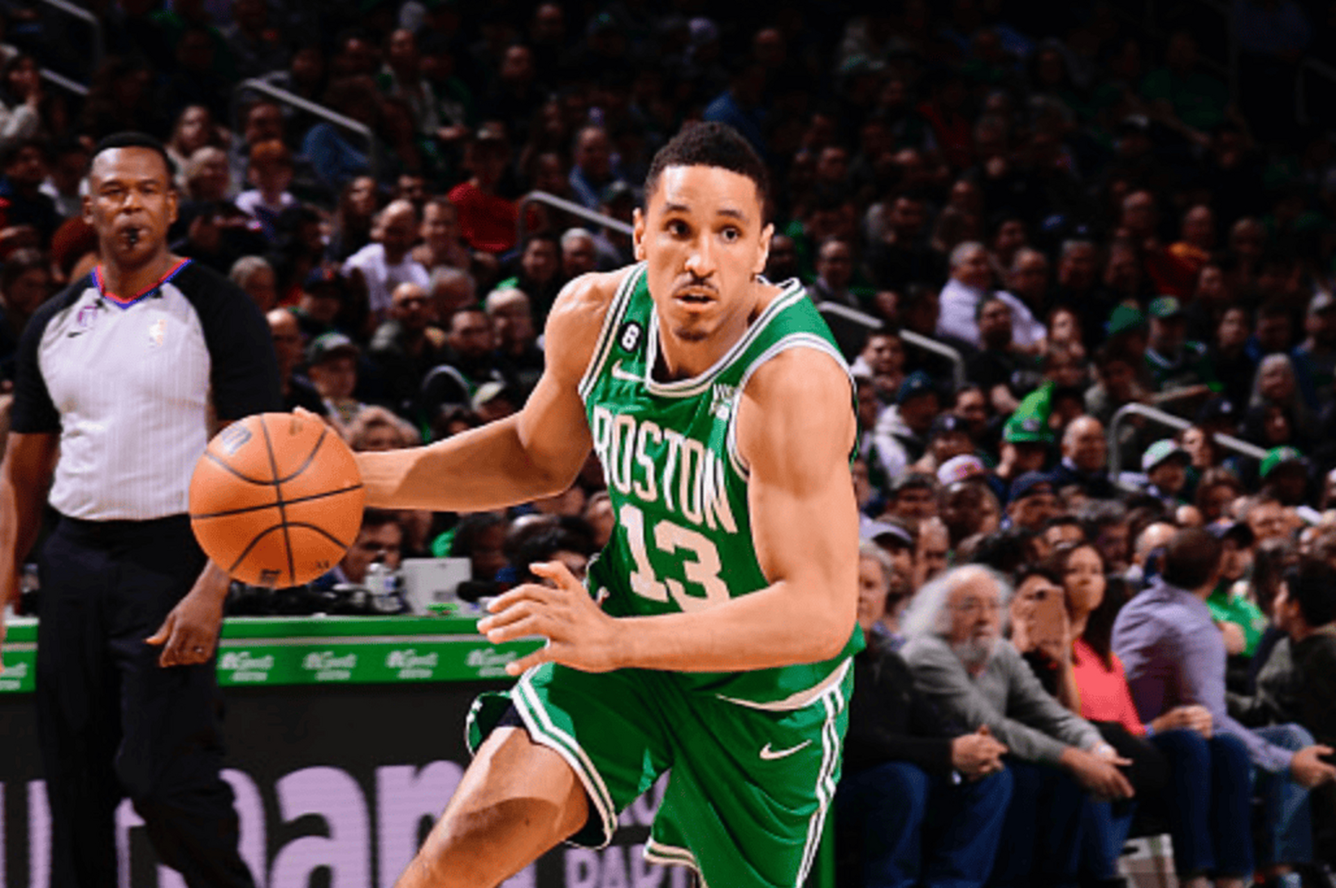 联盟官方今日宣布,凯尔特人后卫马尔科姆-布罗格登获得2022-23年度