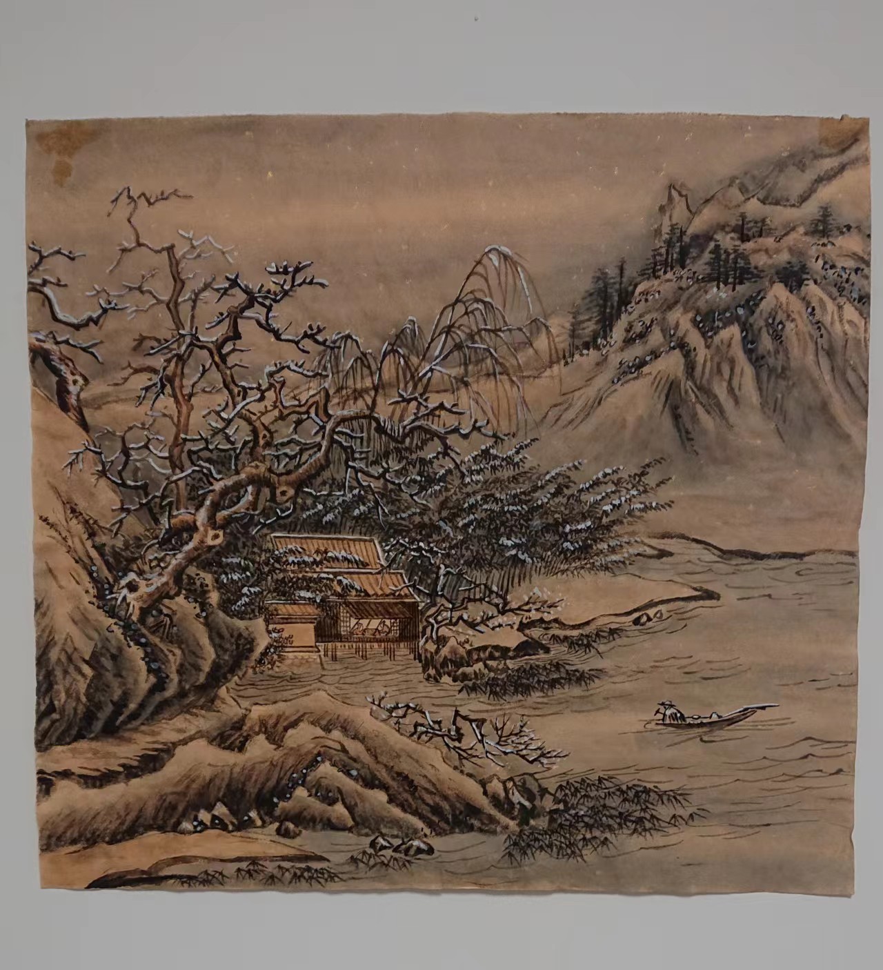 刘鸿信的山水画非常细腻,色彩运用的特别好,人物的描摹栩栩如生,小船