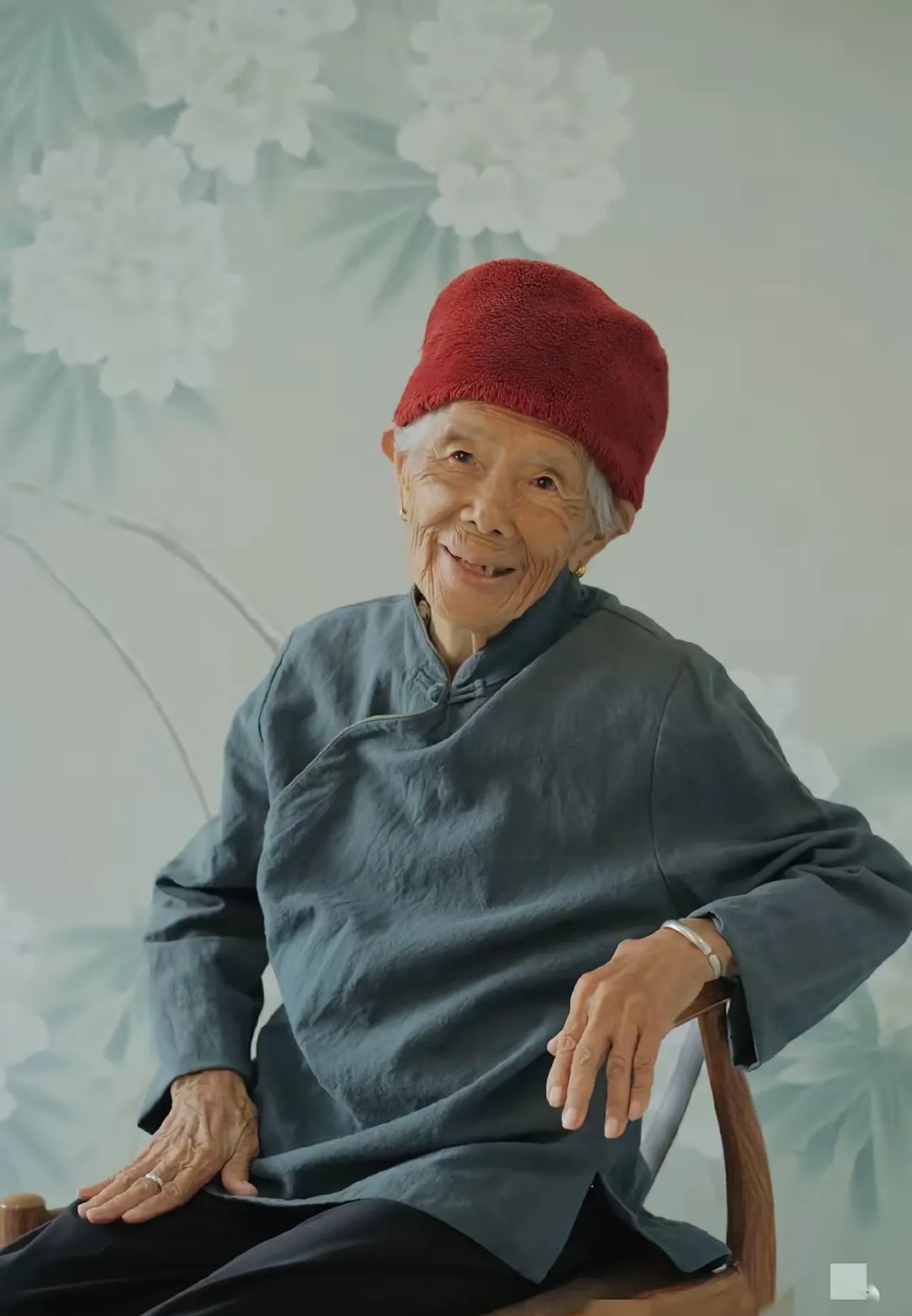 2. 三代住一起,得注意界限.老人如果插手子女的小家庭事务