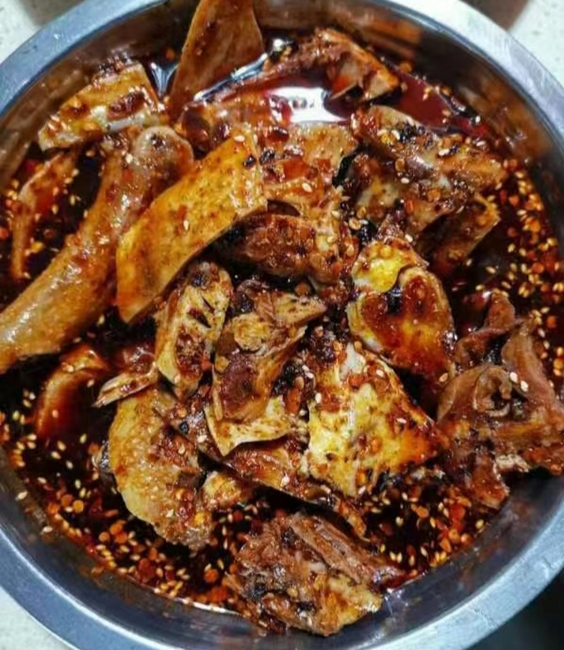 这个丰都麻辣鸡块,吃完还可以吃面条,安逸惨了,味道特好.