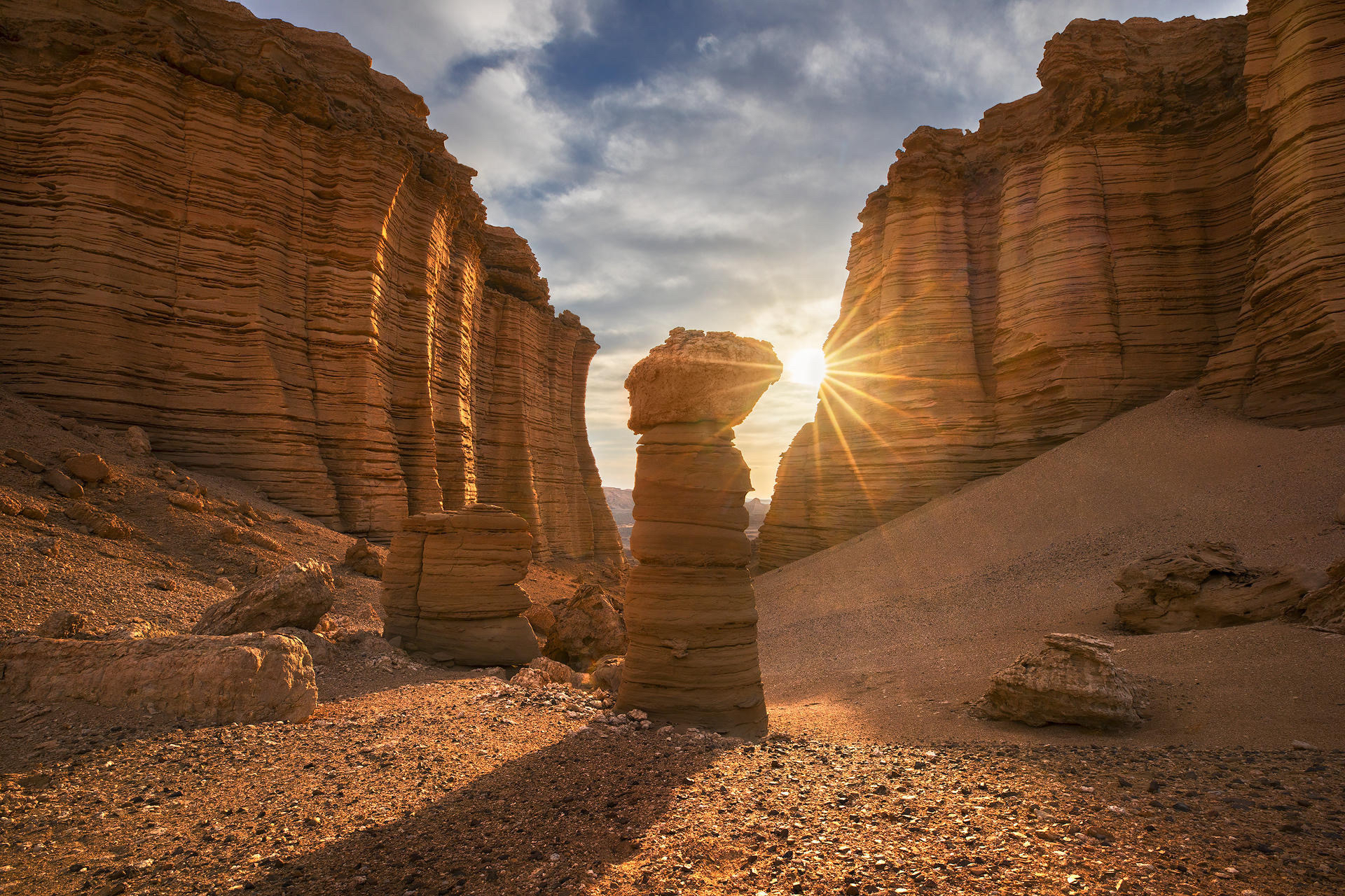 探秘行摄新疆大海道的极致星空美景