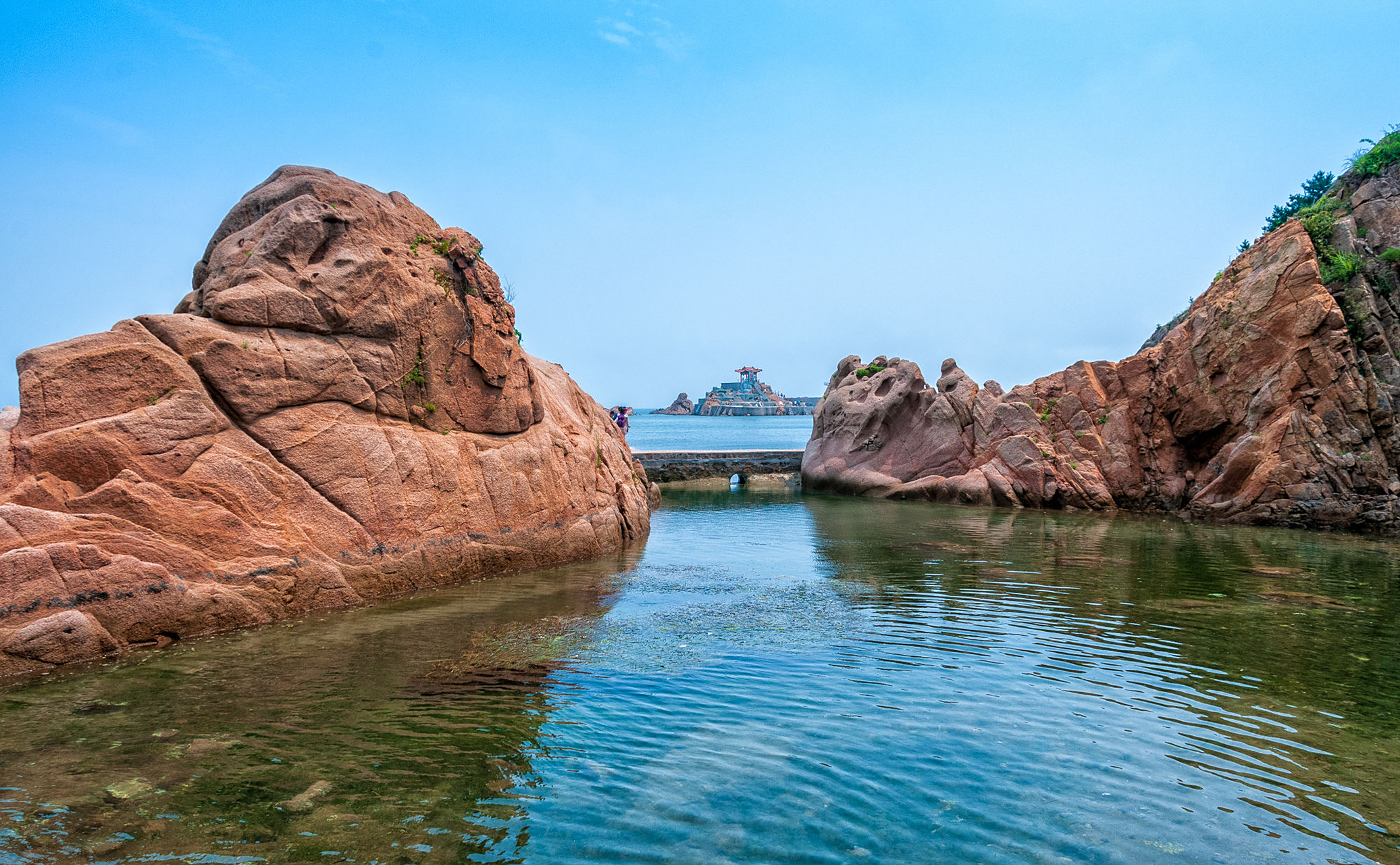 成山头景区内除了最典型的"天尽头"外还有其他的景