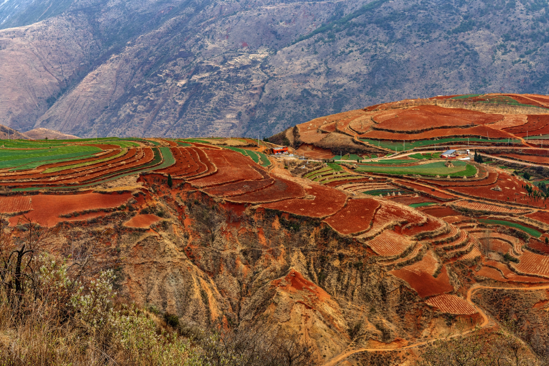 乐谱凹也是东川红土地景区的一个主要观景点,这里非常有特色,也很漂亮