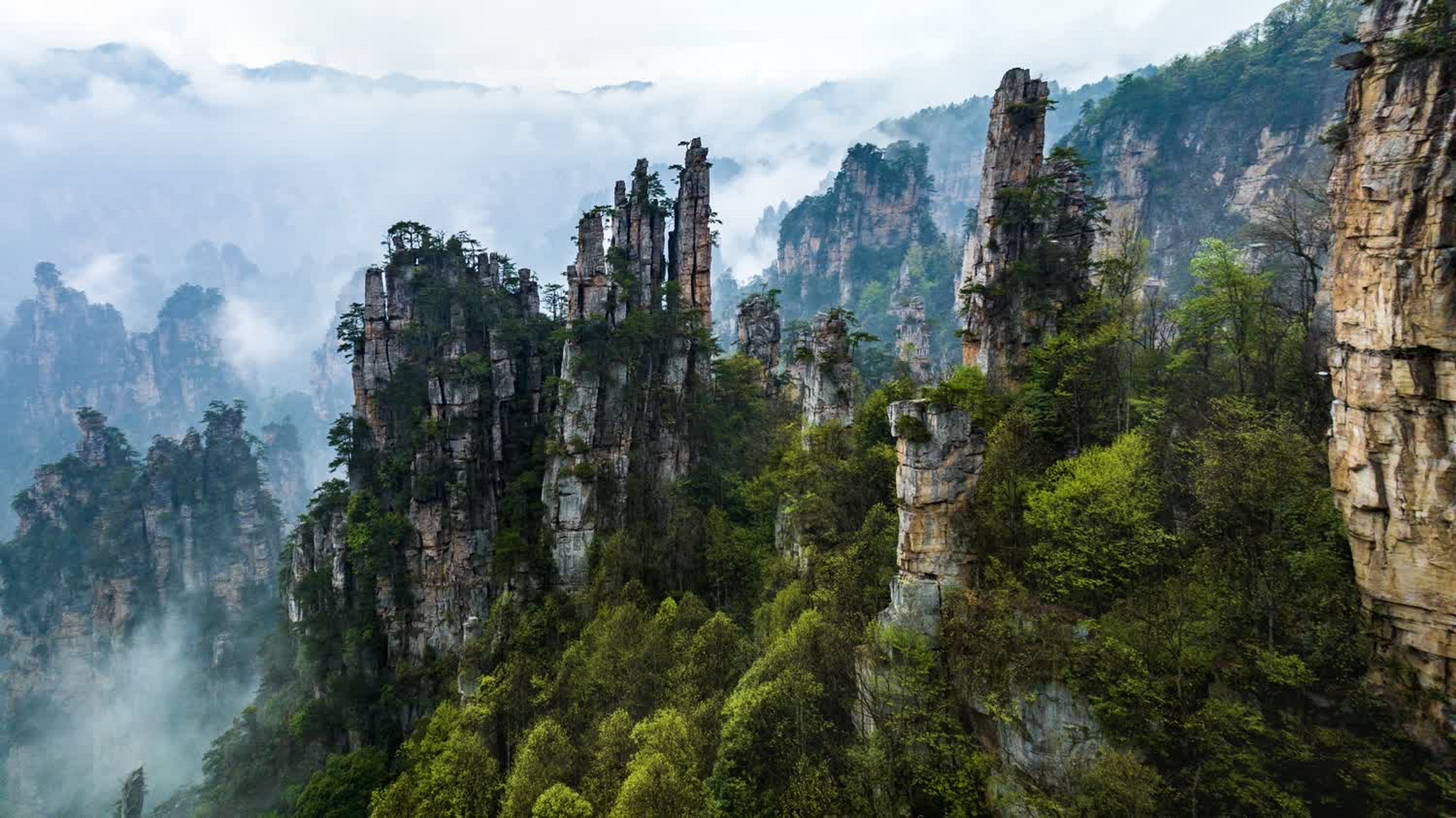 张家界核心景区为武陵源风景名胜区,它由张家界国家森林公园,天子山