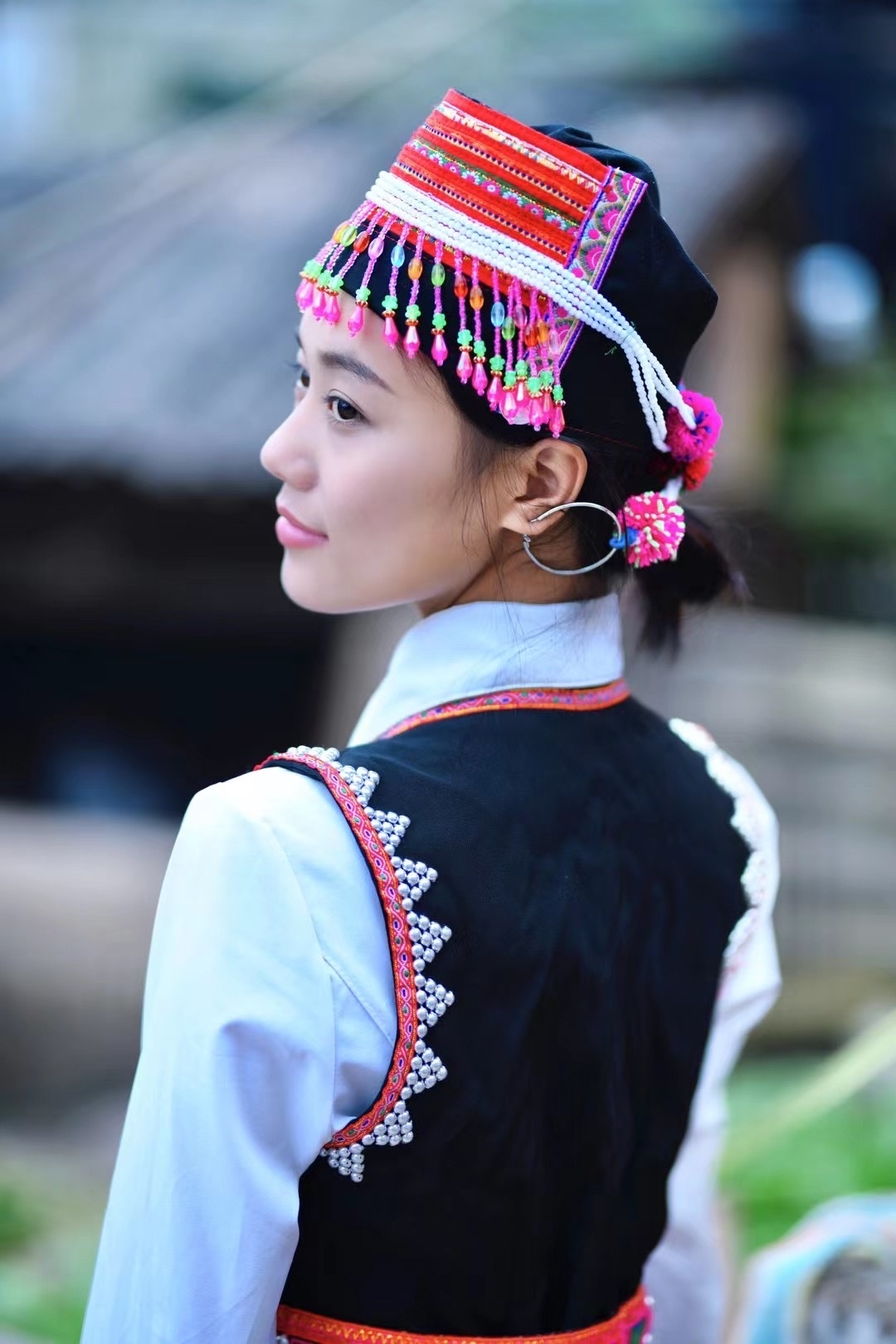 (红河州绿春县哈尼族西摩洛支系服饰)#美女# #少数民族# #服装