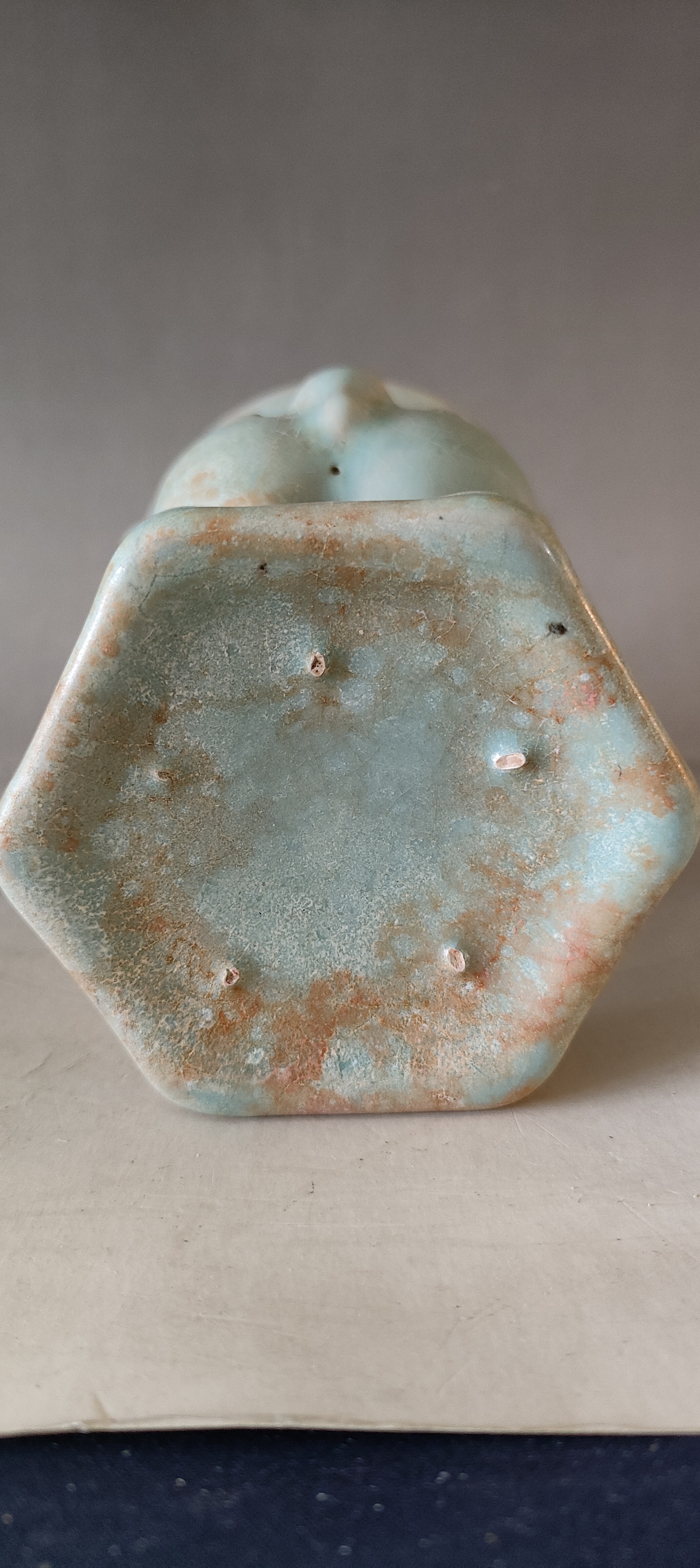 汝窑天青釉三羊尊精品鉴赏