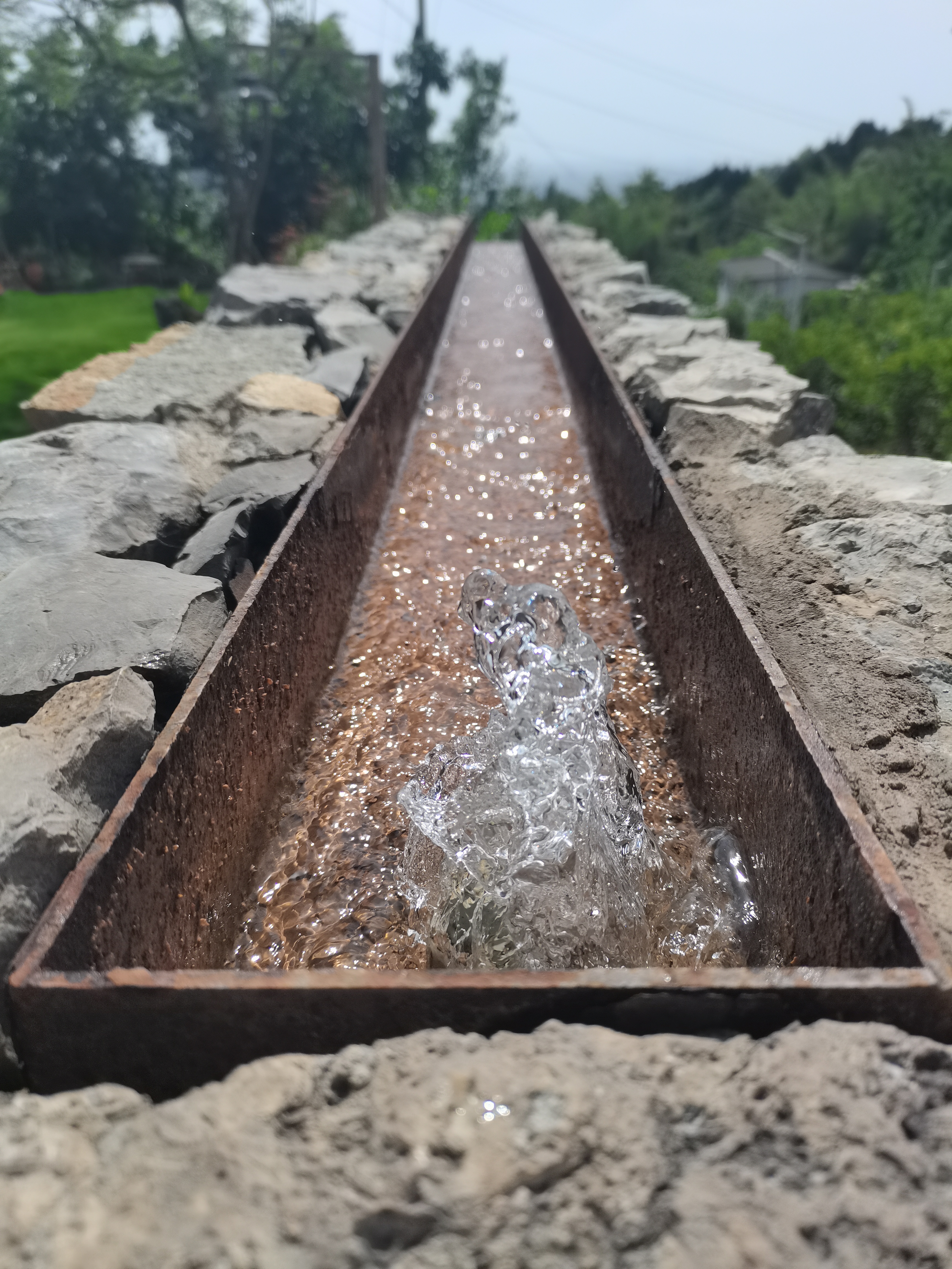 龙泉山上最佳婚纱拍摄地-十安 67置身于大自然-流水,花开,树荫,逐鹿