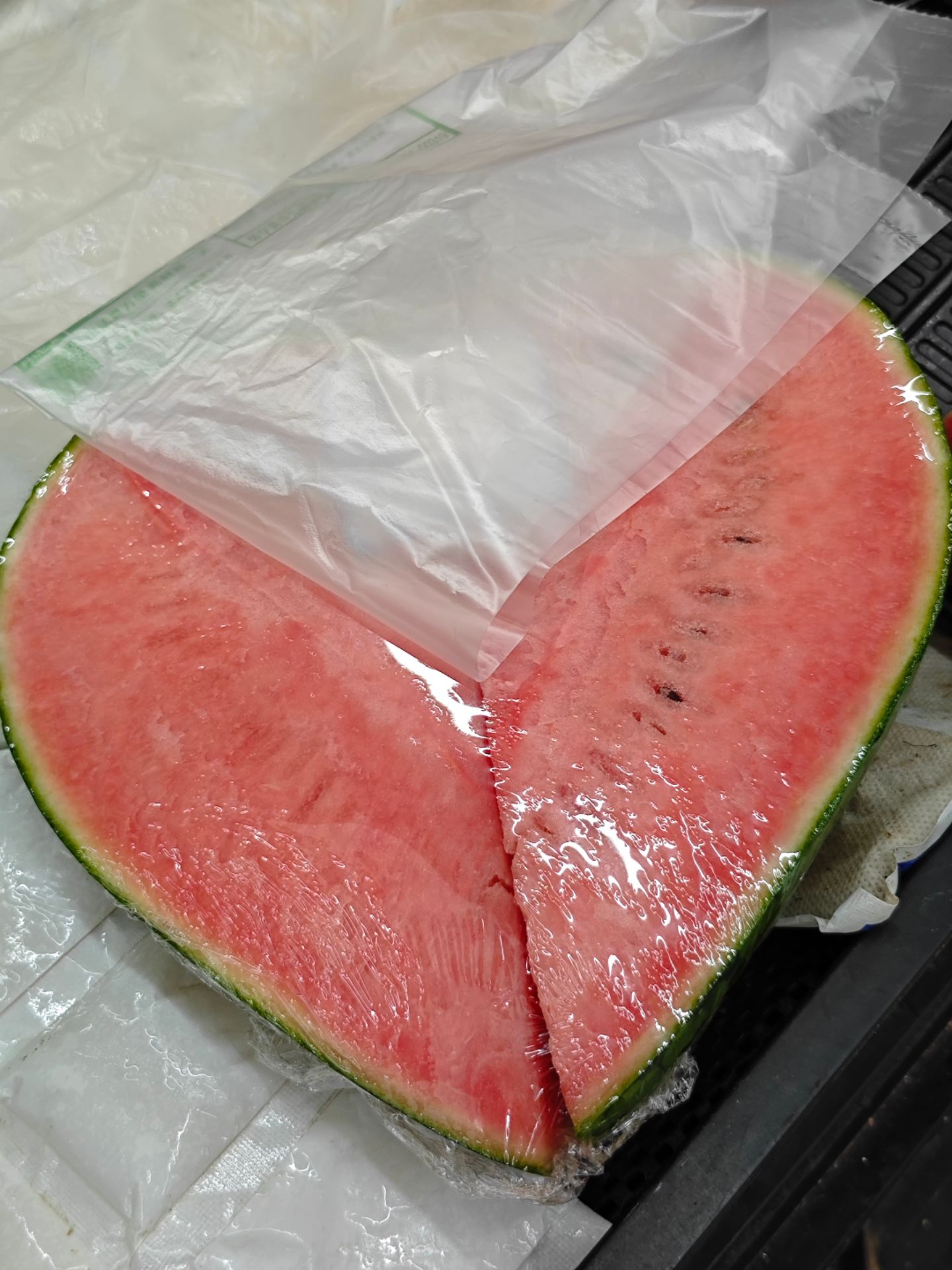 爱心西瓜,稀罕不稀罕?