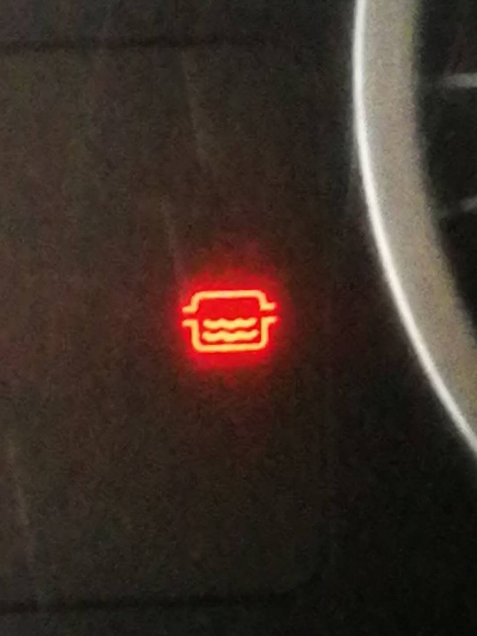 这是国四柴油车的故障灯,请问各位大师,这个是什么故障啊?