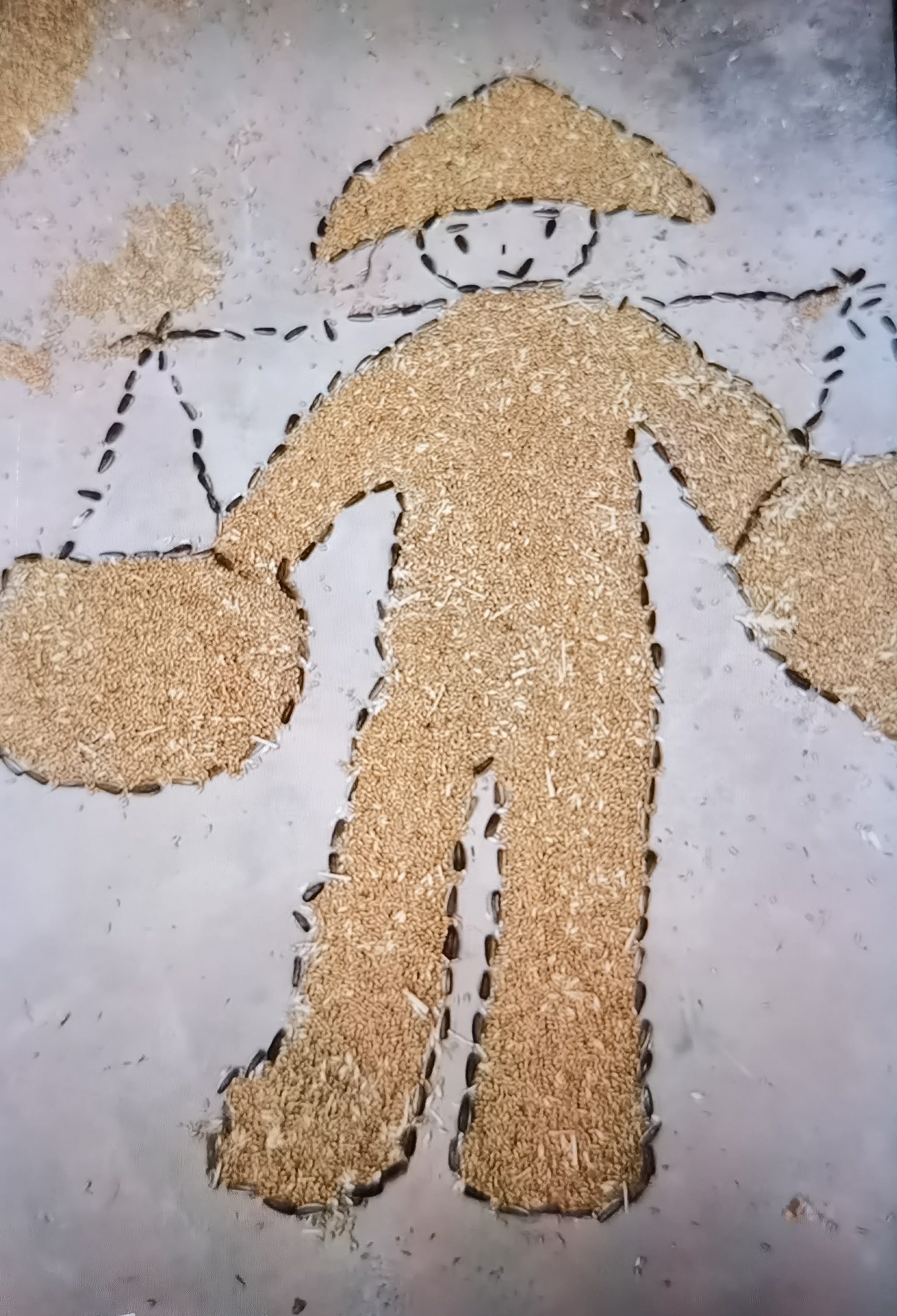 晒秋收啦,颗粒归仓的喜悦,就在这满载而归的笑容里!