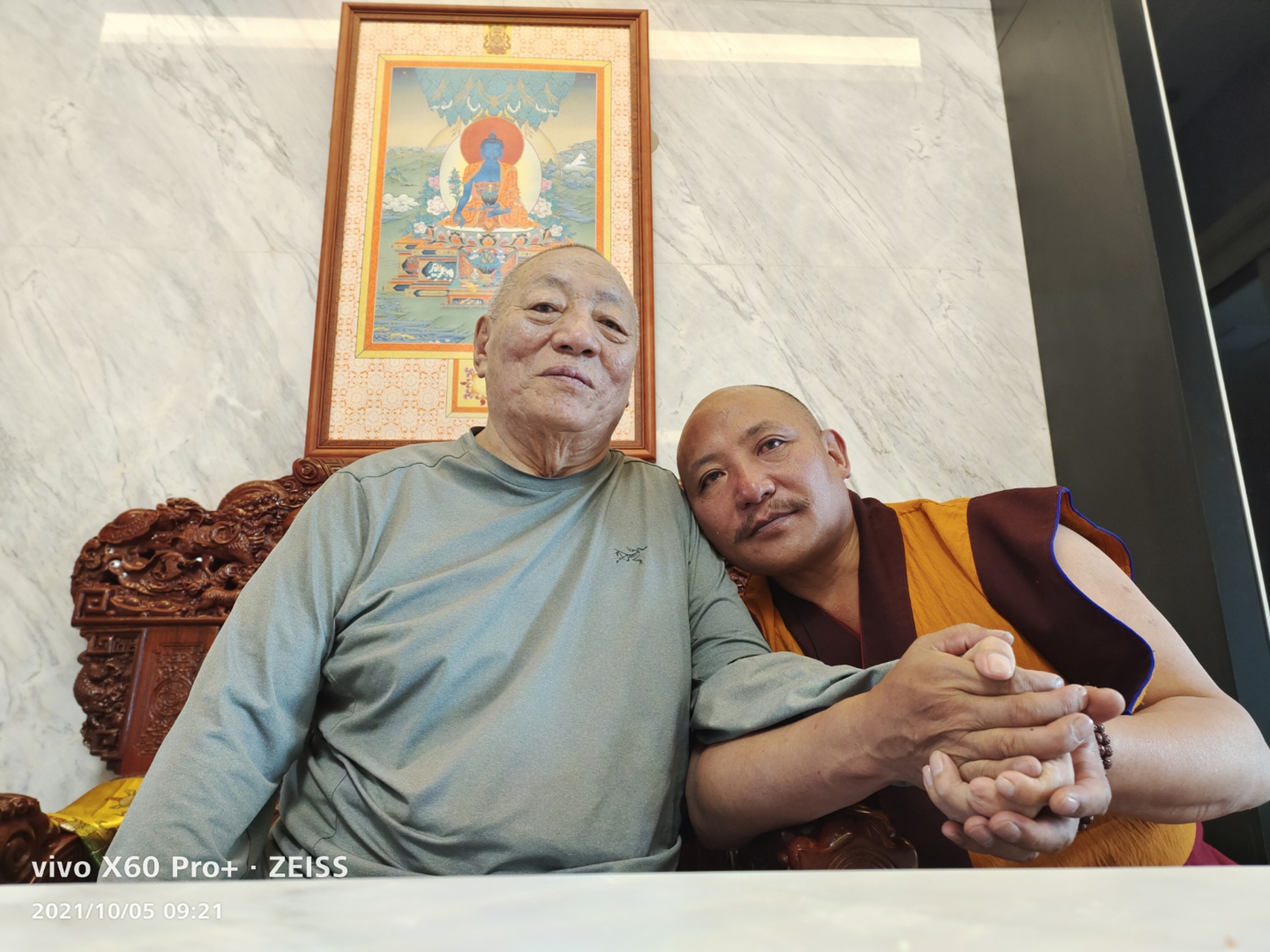 藏医大师卡洛亲传弟子郭藏多杰 郭藏·多杰,藏医世家,藏医传承人,卡洛