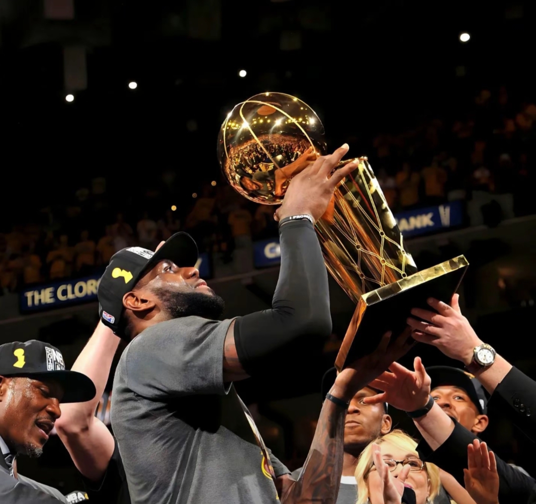 最佳防守 球员奖 卫冕冠军相关图片2