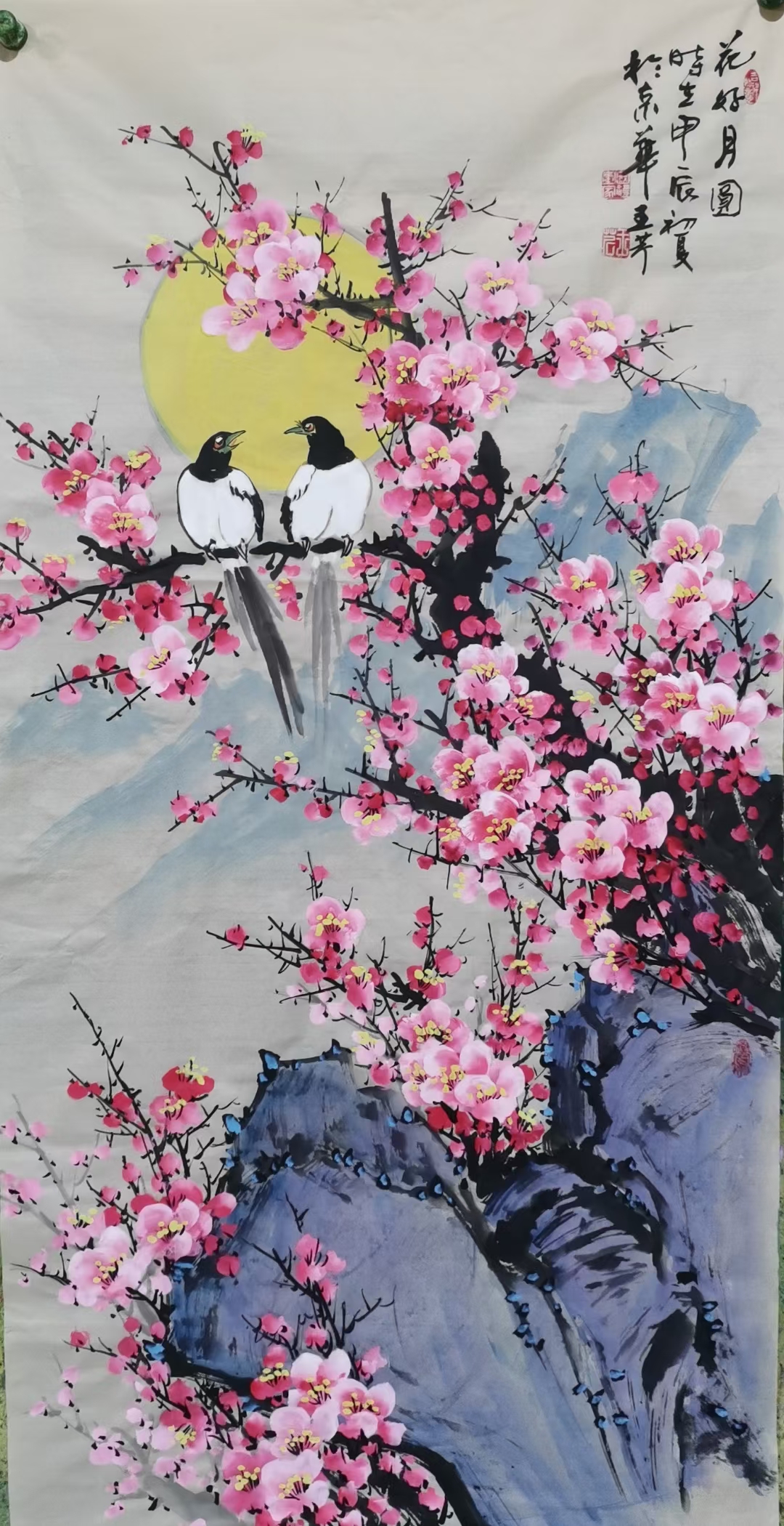 国礼画家王芹创作作品国画写意梅花花鸟