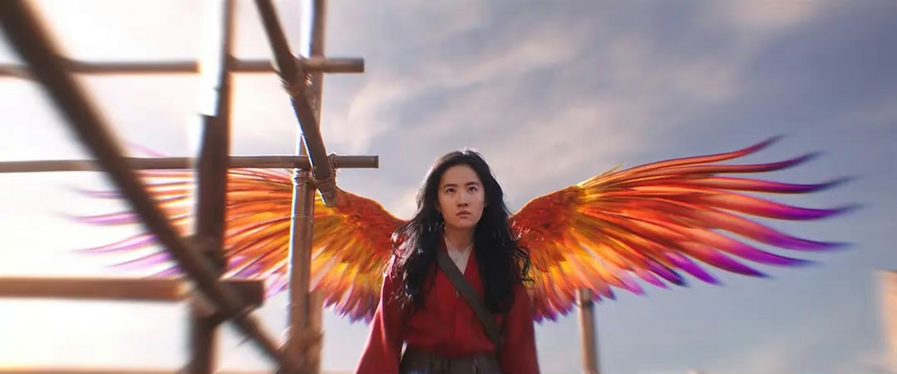 被刘亦菲这霸气的眼神惊艳到了