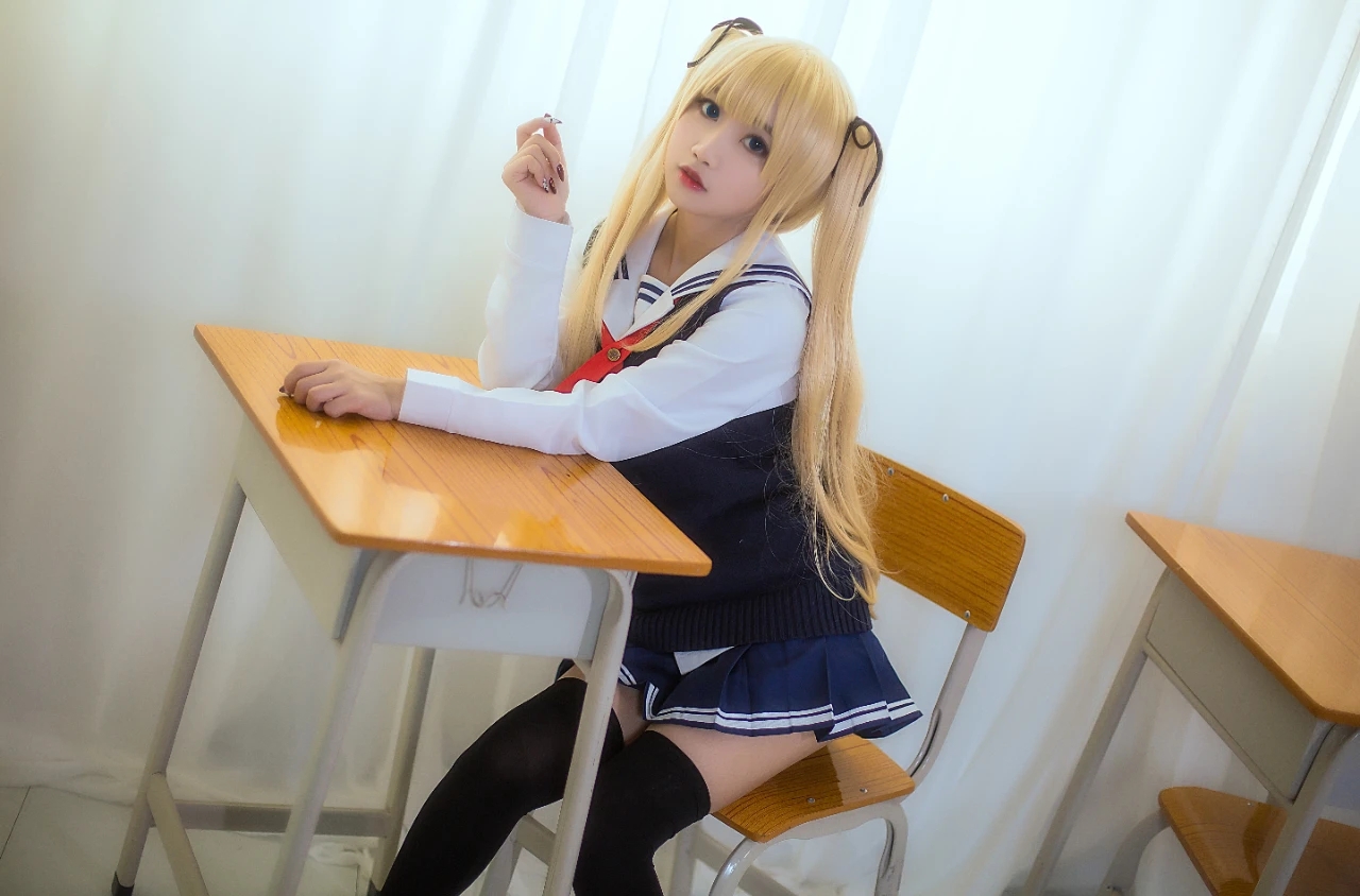 可爱cos小粒粒短裙校服