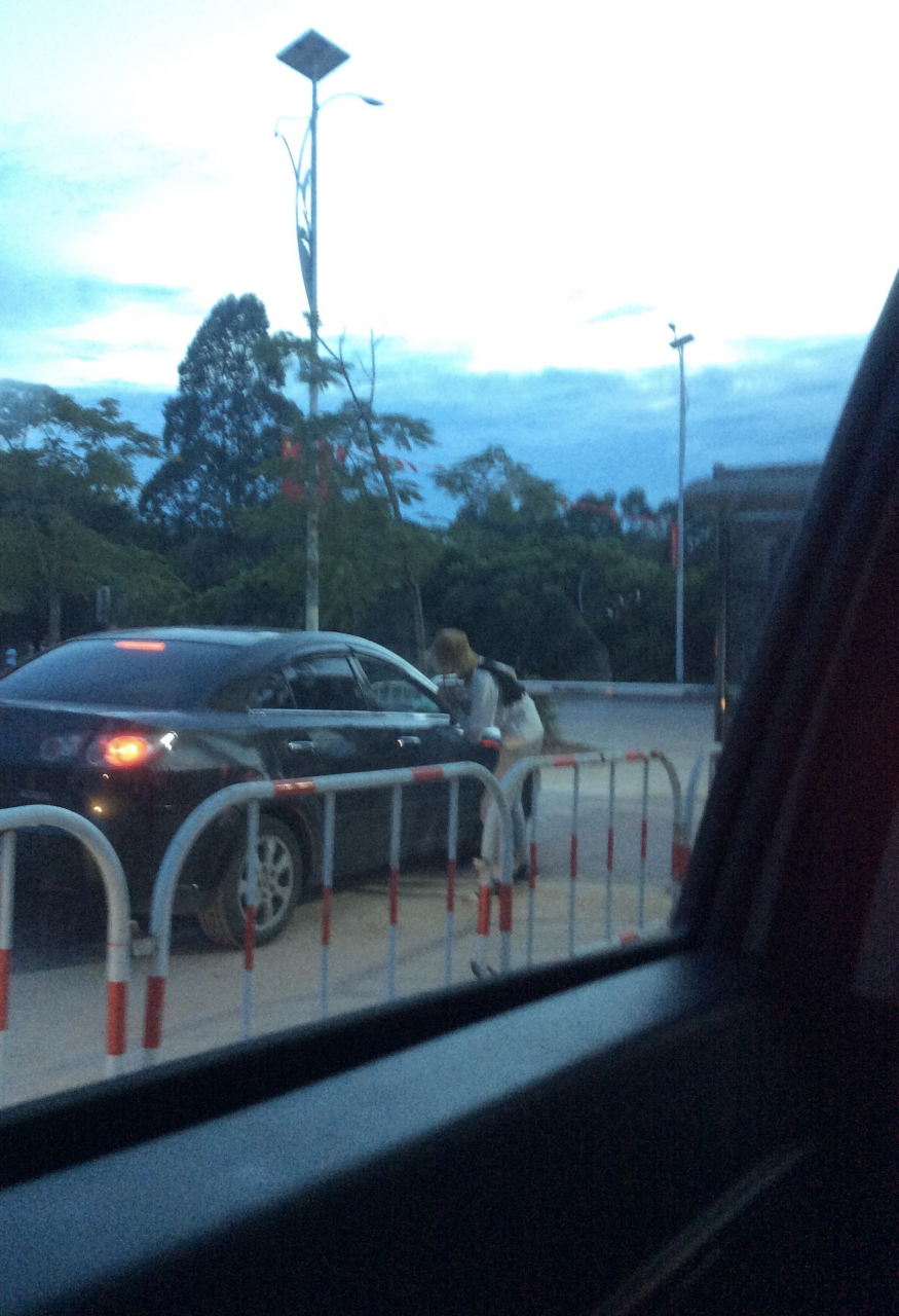 2020年10月2日 那一天的天空是最美的 但忙碌着的人没有时间去享受