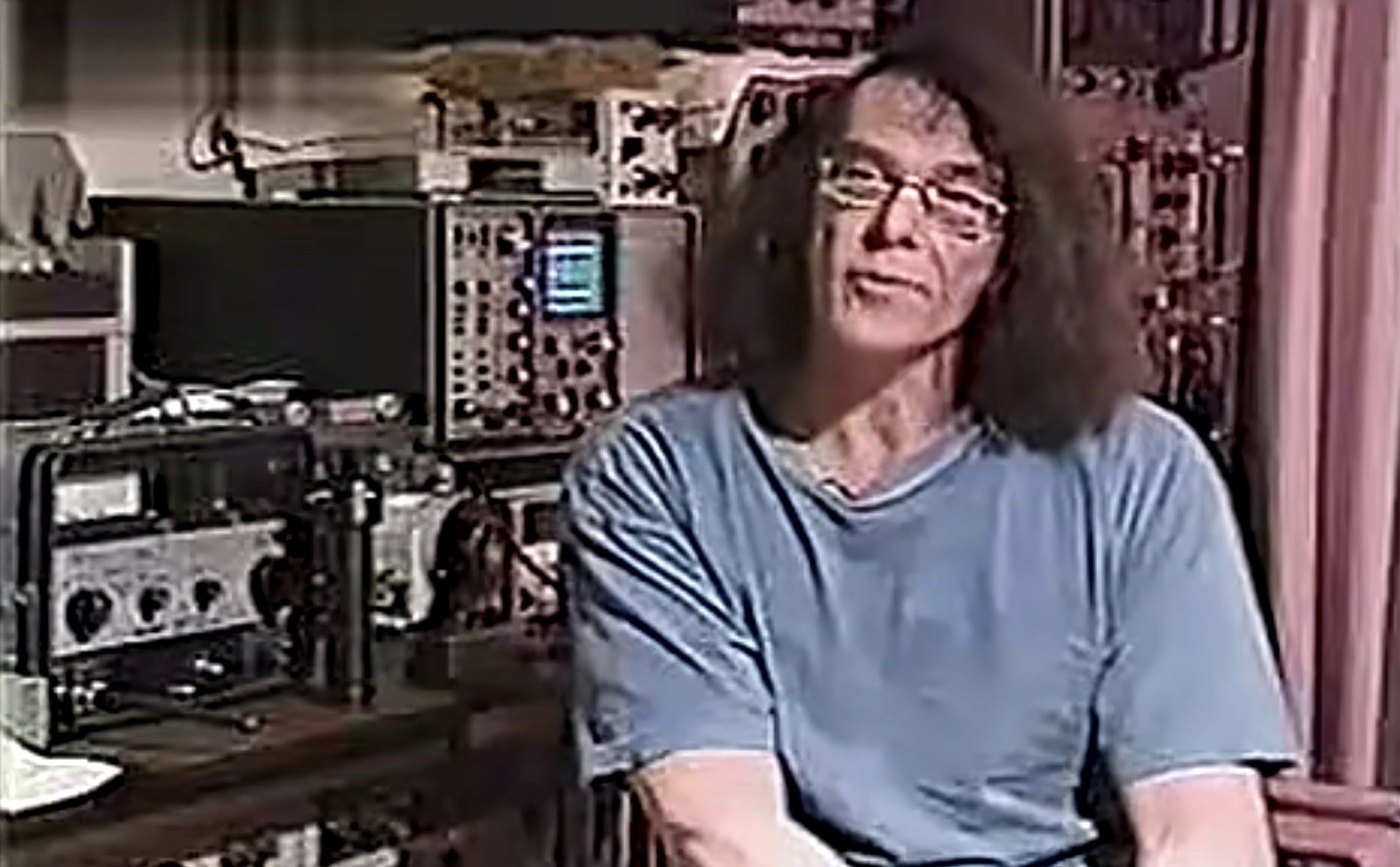 哈奇森效应(hutchison effect)是指在实验室环境下,物体出现了一系列