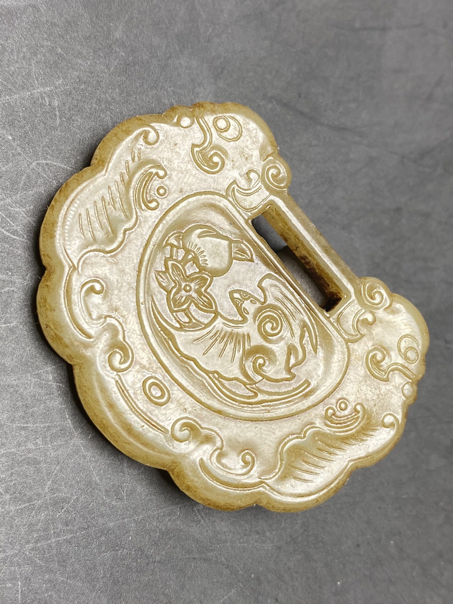 和田玉 玉牌 天官赐福 长命锁#老物件# #盘盘老物件