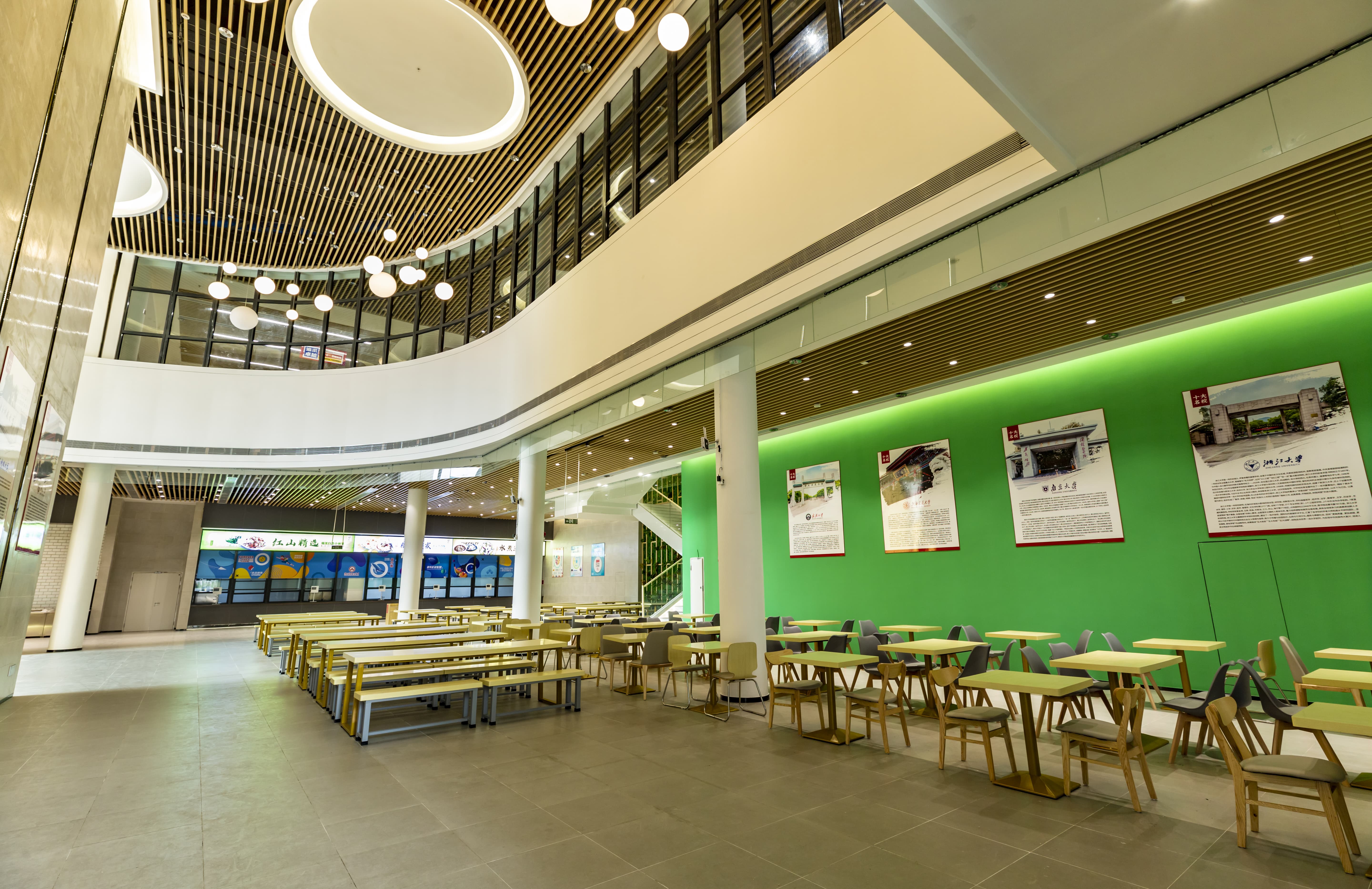 红山中学的校园环境怎么样?