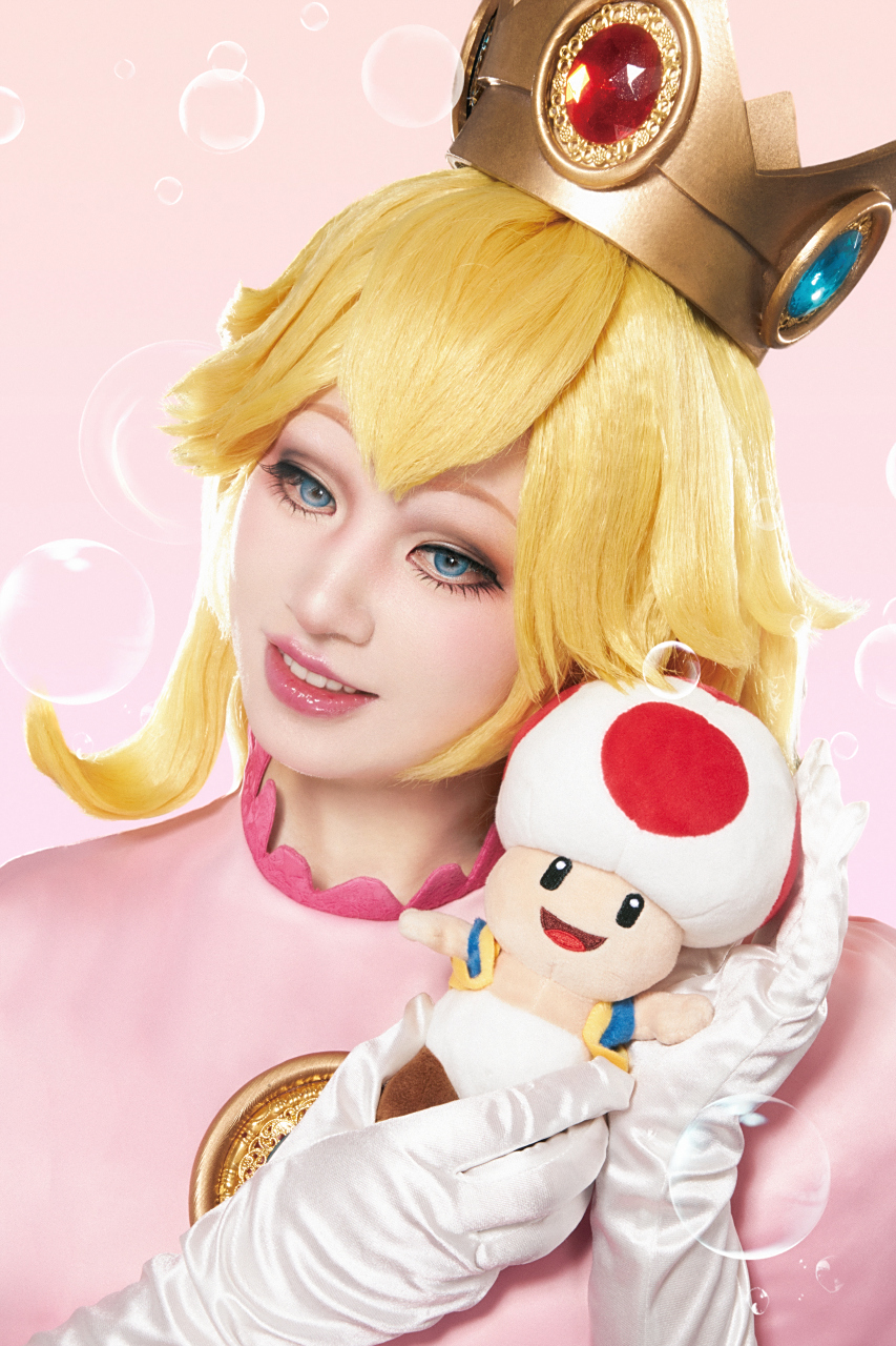 超级马里奥碧姬公主cosplay #化妆学校# #化妆培训# #cosplay