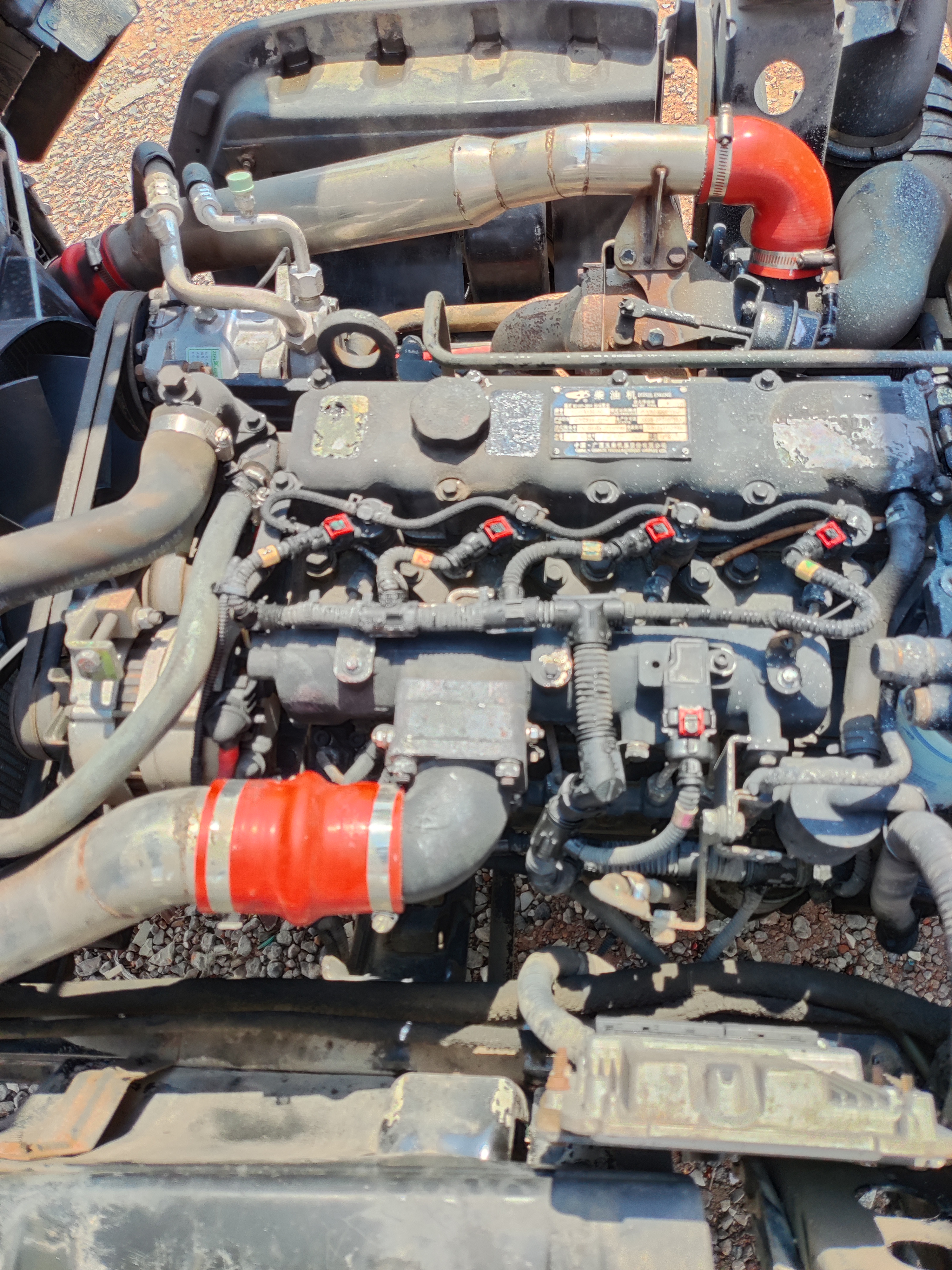 18年7月四川现代致道厢货车,一手车,玉柴发动机,3.