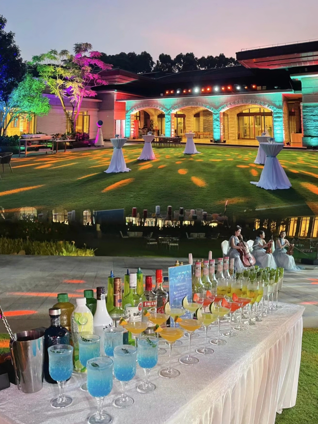 深圳|鸡尾酒会,年轻人的仪式感 下午时分 喝酒聊天