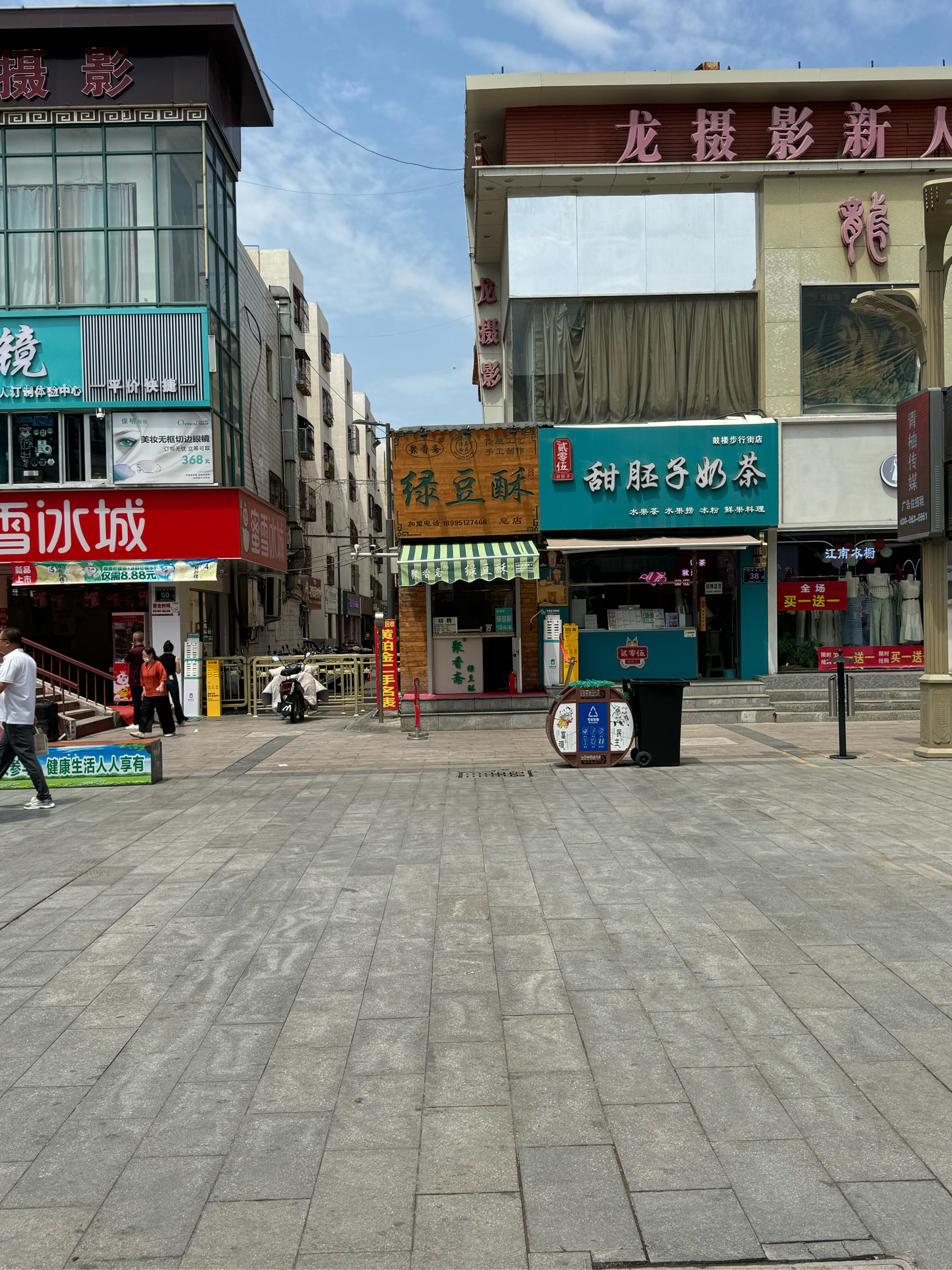 银川鼓楼尚街图片