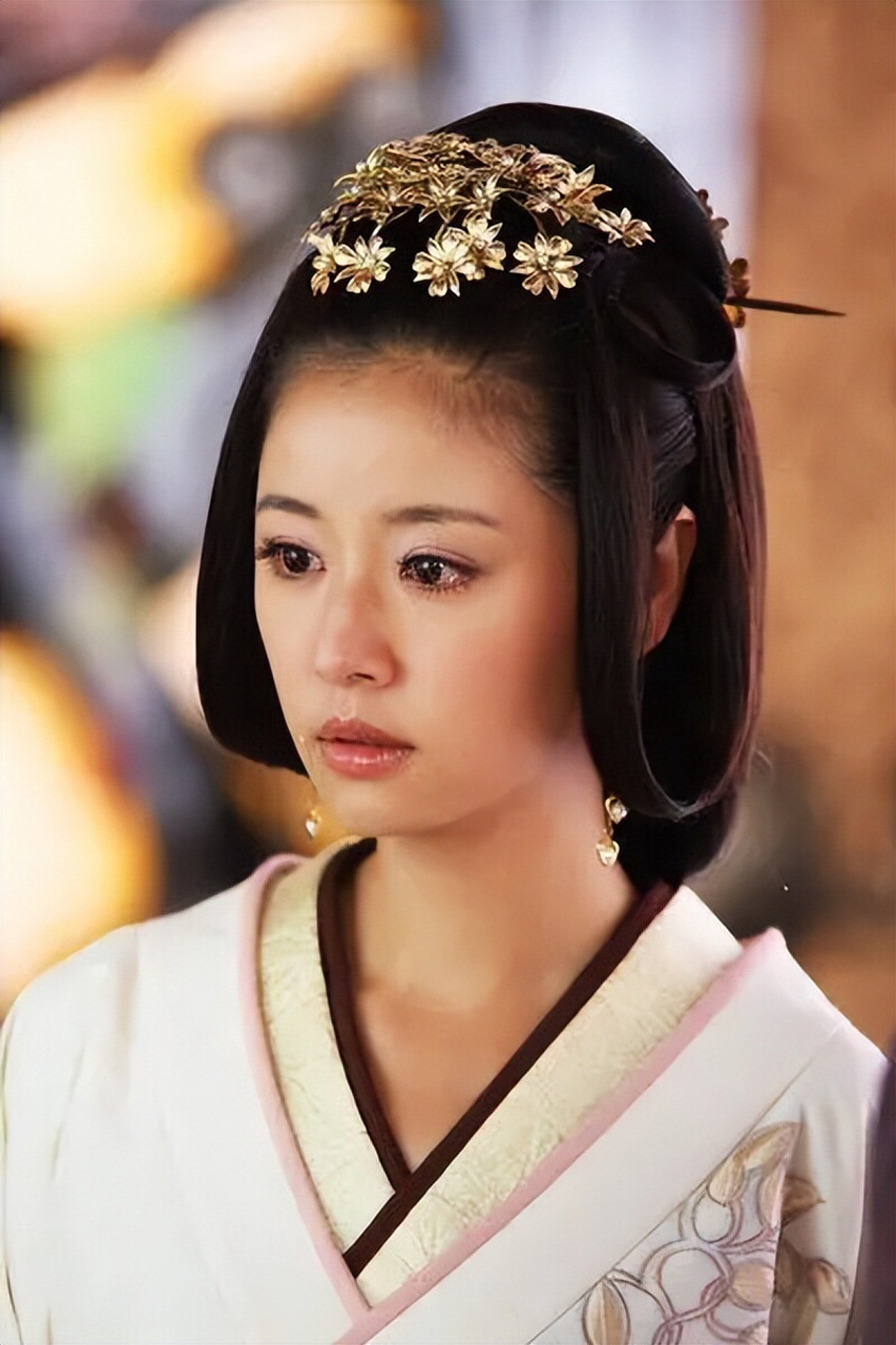 林心如也就夏紫薇和窦漪房两个角色最火吧!#林心如# #美人心计