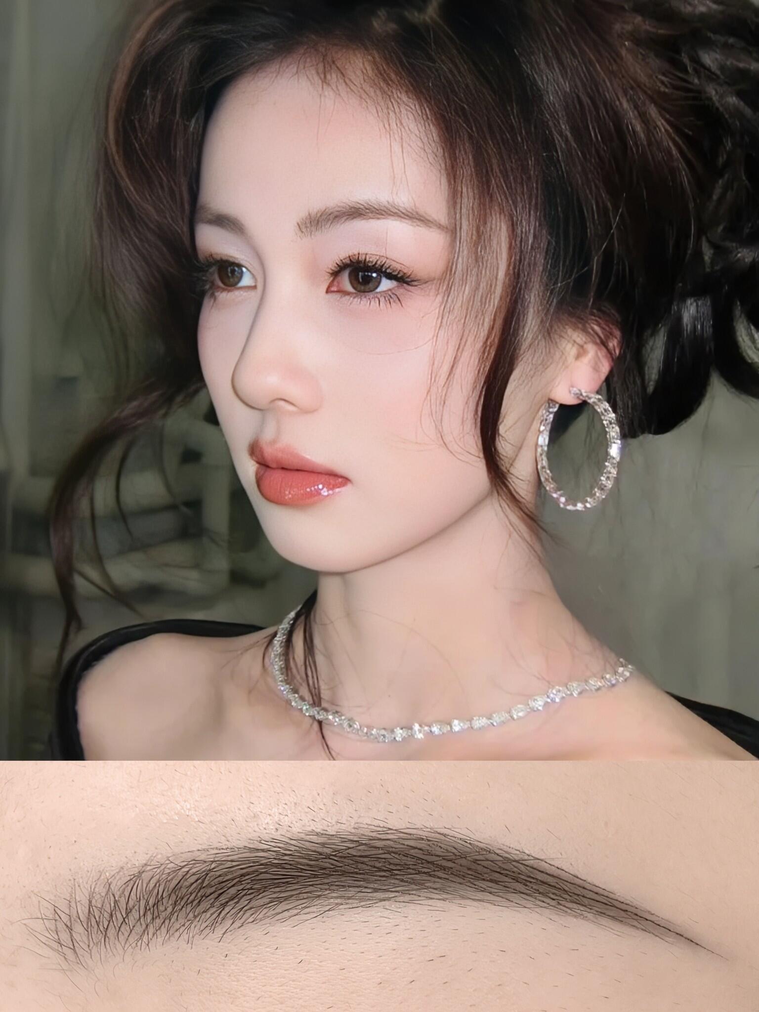 白鹿的眉眼真的很精致有没有,脸也特别小,换成细眉后脸显得更加小和