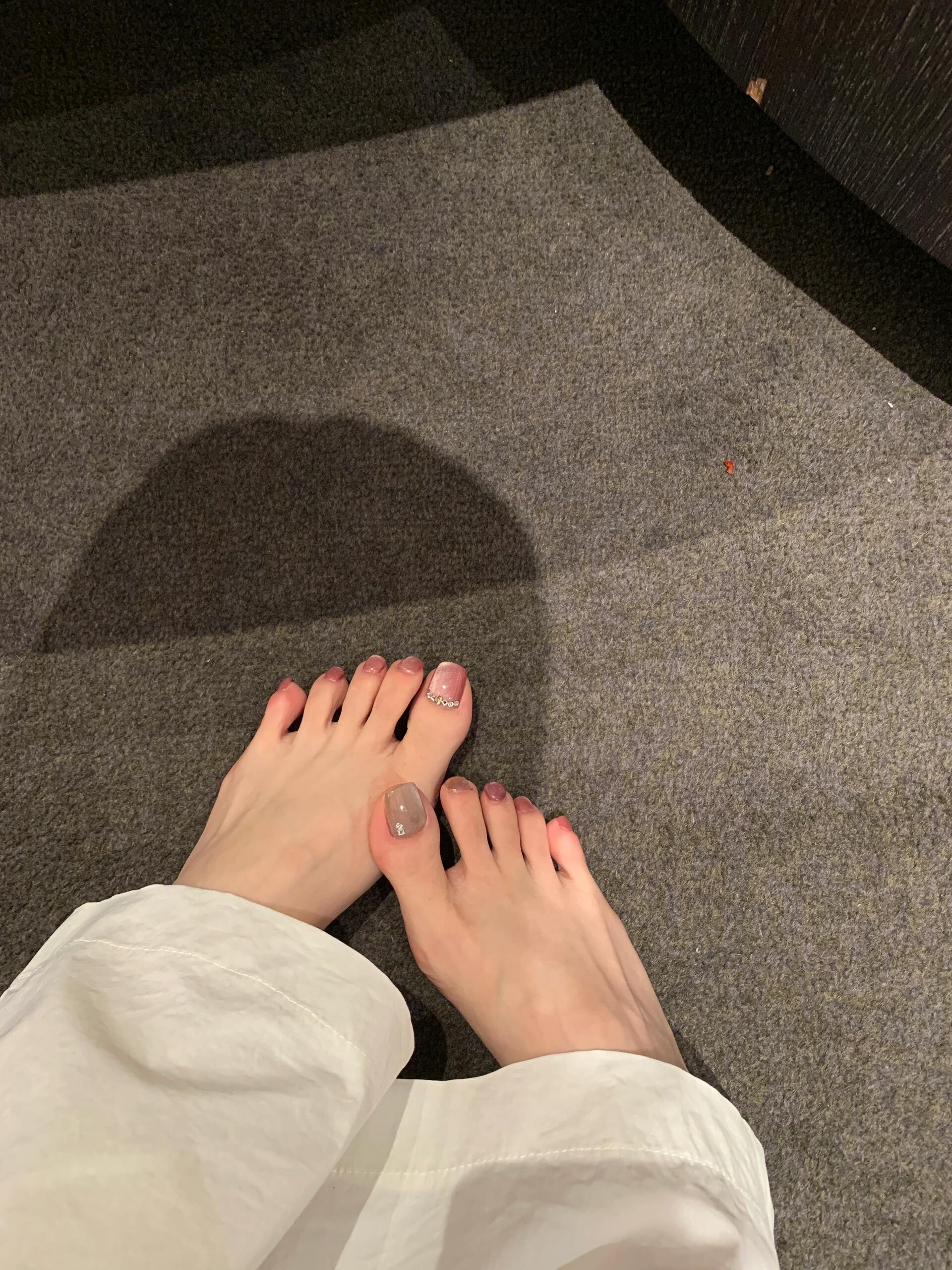 我的脚丫子,来个影子自拍,休闲一刻