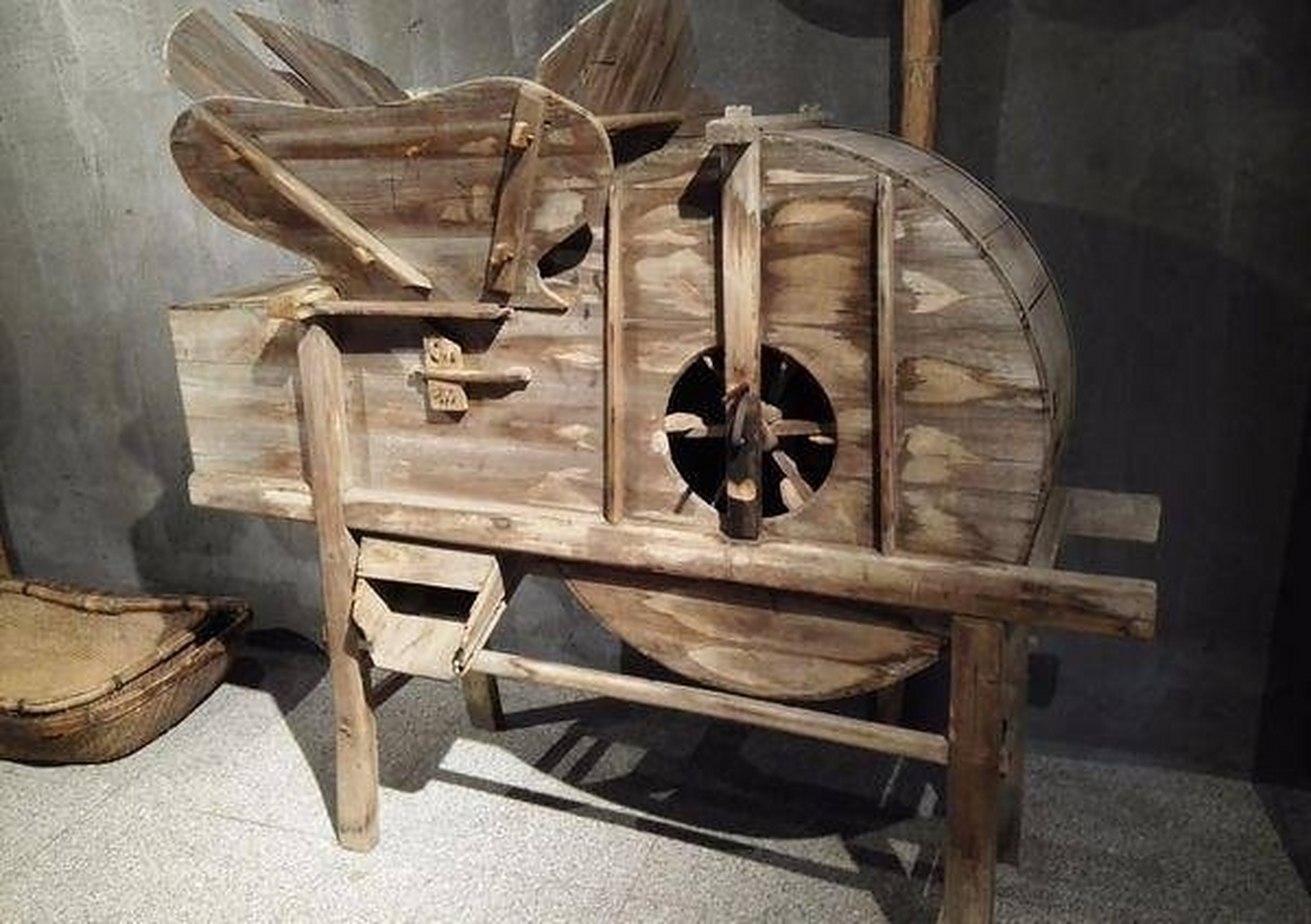 童年的回忆 四川老物件,全部认识的朋友我给你福利…～～ 九零后的