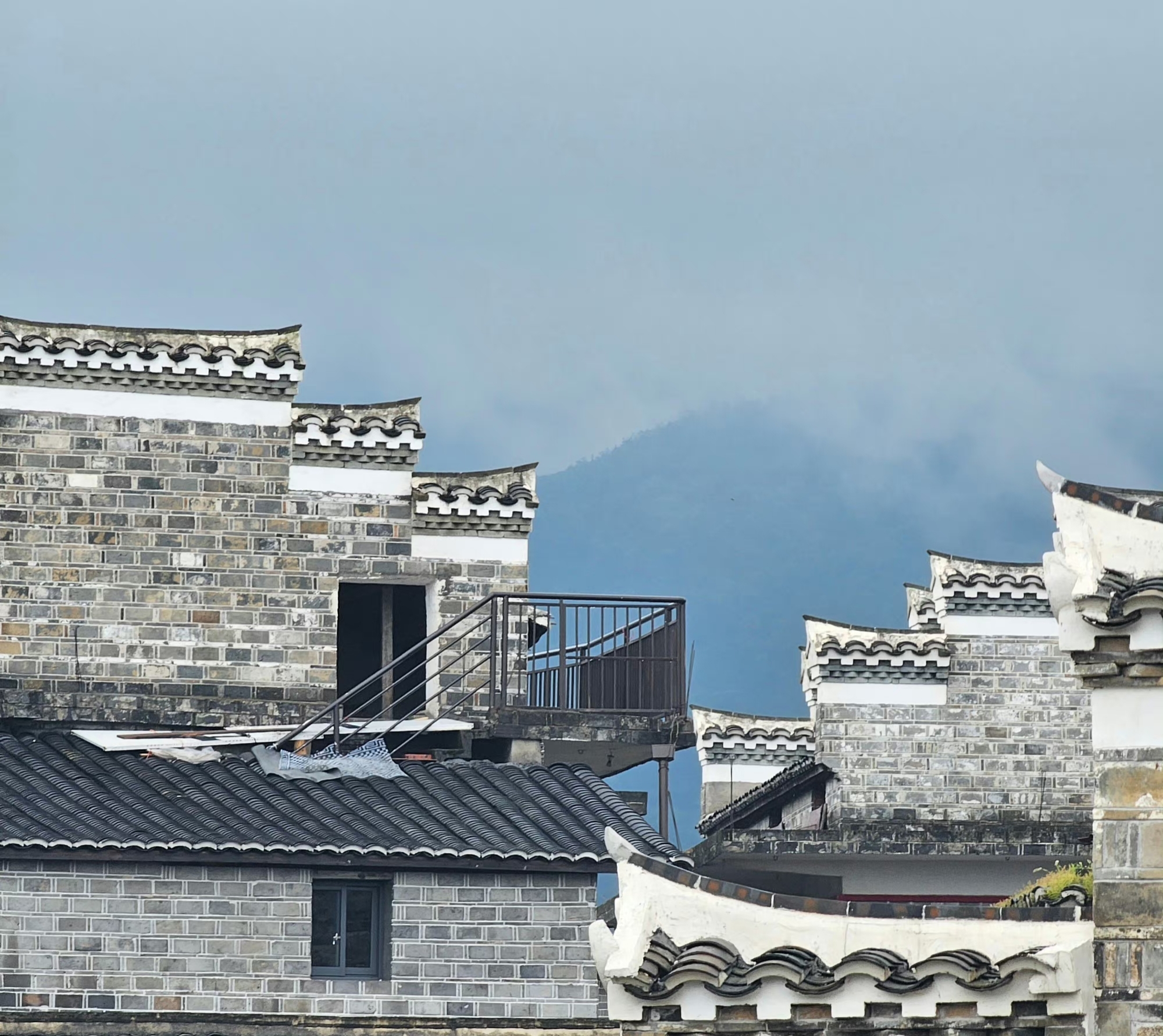 安义古村,被誉为"赣鄱风情第一村",位于南昌市安义县,是一个保存秃妹