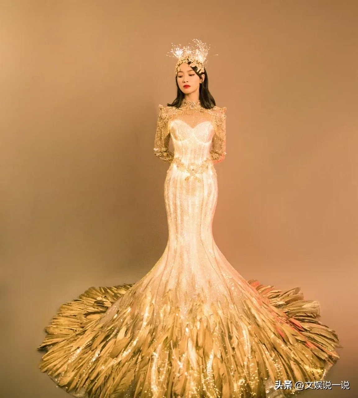 从2006年开始至2020年,共有八位女演员成为金鹰女神,她们分别是