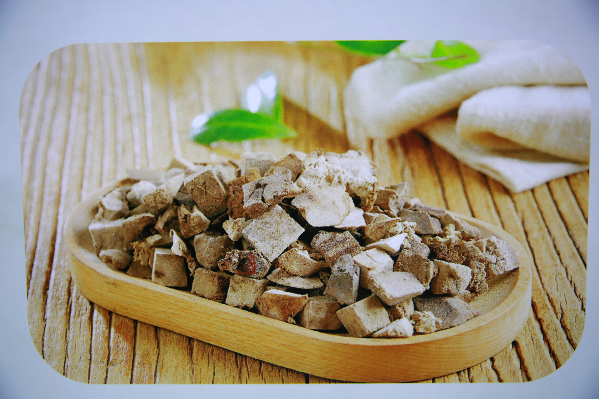 茯苓对男性与女性的好处各有不同 茯苓对女性一般有健脾补气,补中