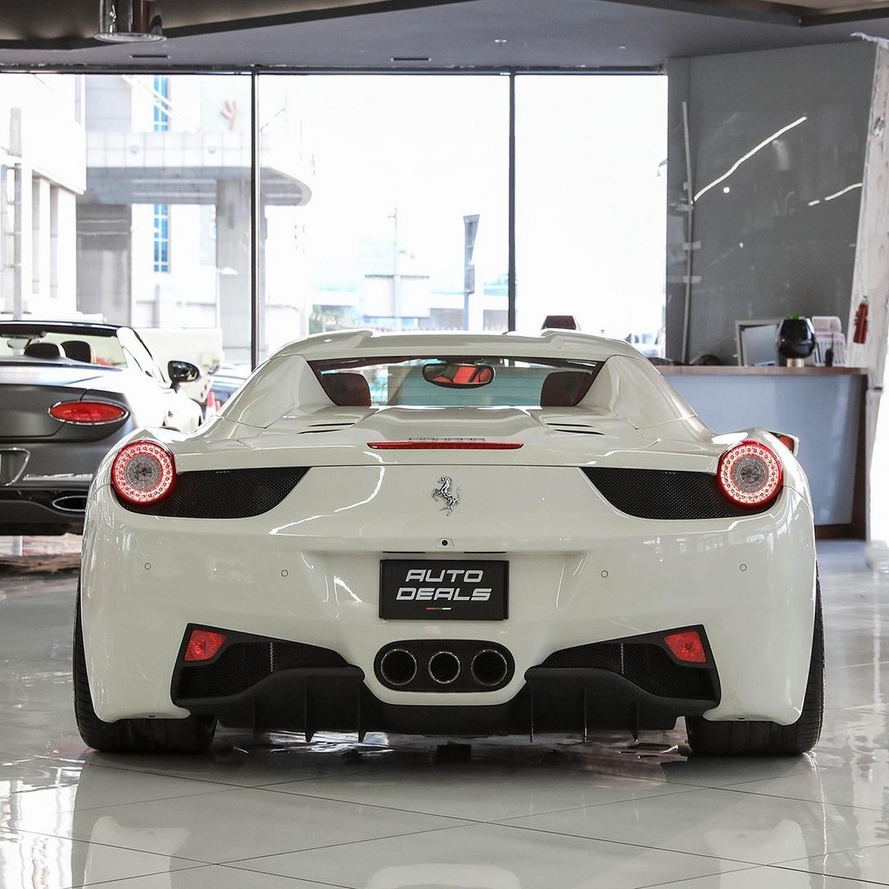 分享图片丨法拉利-458·italia 法拉利458 italia于2009年法兰克福