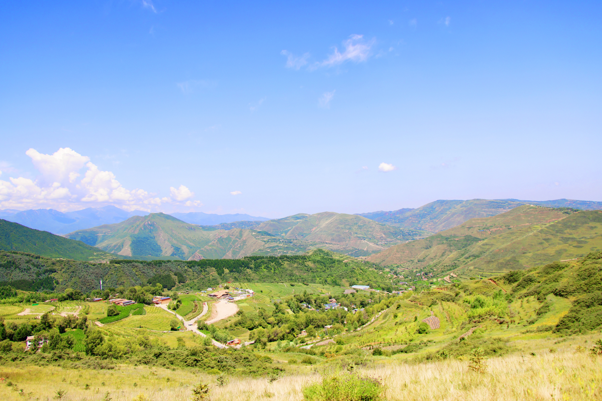 定西旅行‖去临洮南屏山,过一个诗意夏天9700  时隔两年再游定西