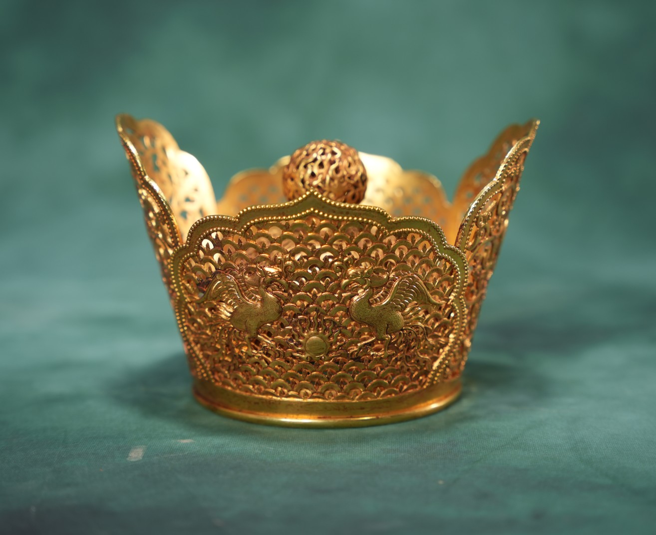 珍藏收老纯手工打造镂空凤冠帽子一个 品相完好