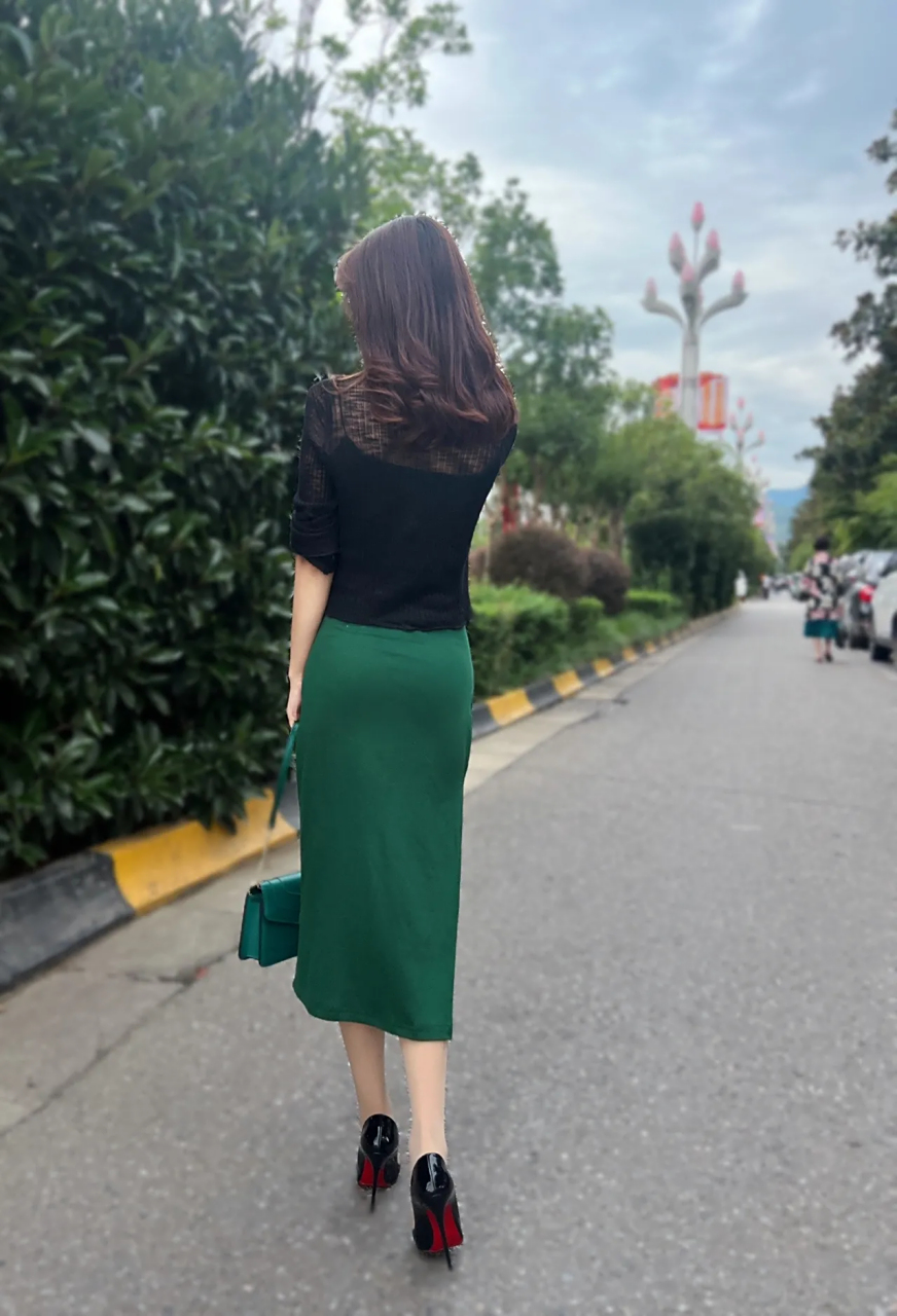 黑配绿,不一样的烟火!