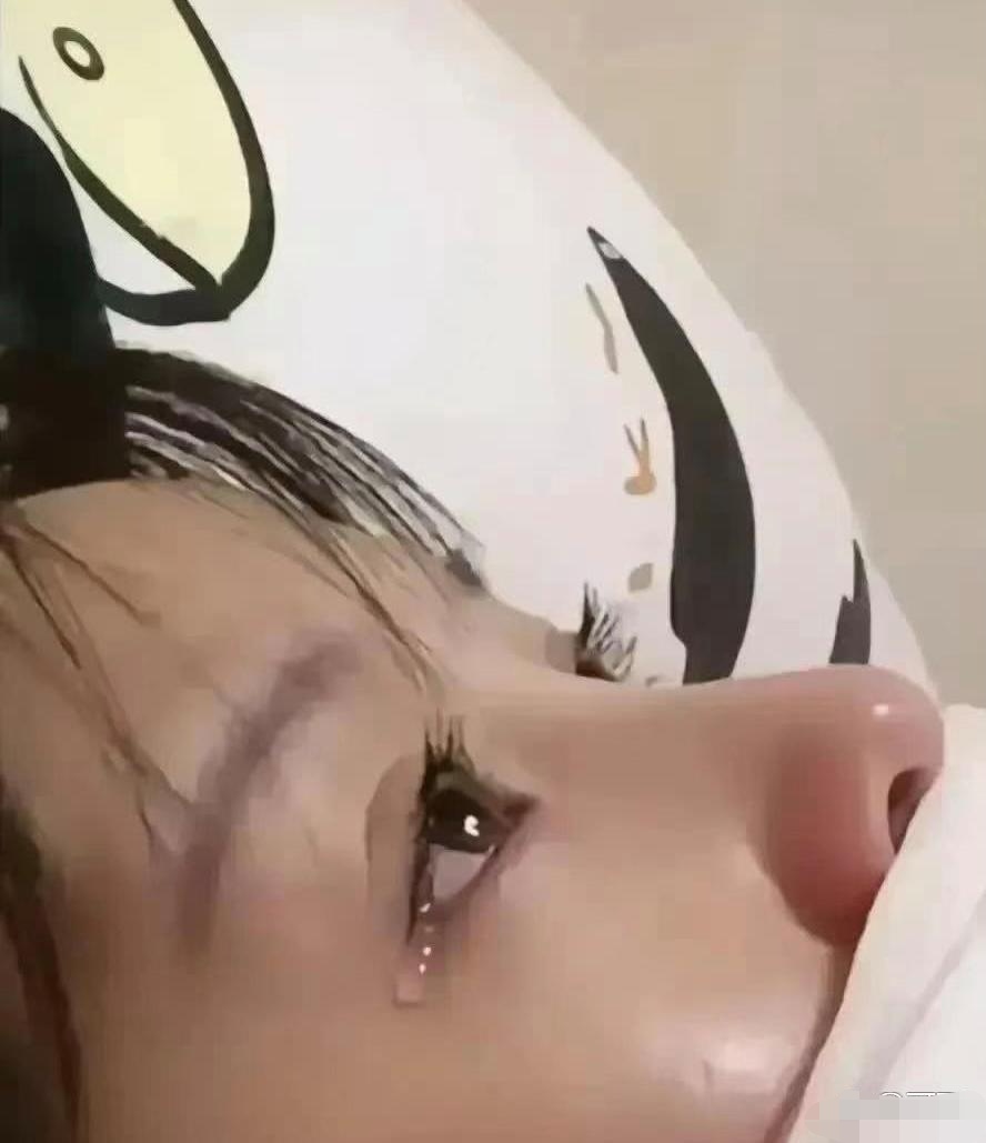 有一次,街道办主任找我妈麻烦,妈妈没有说舅舅是厅级干部