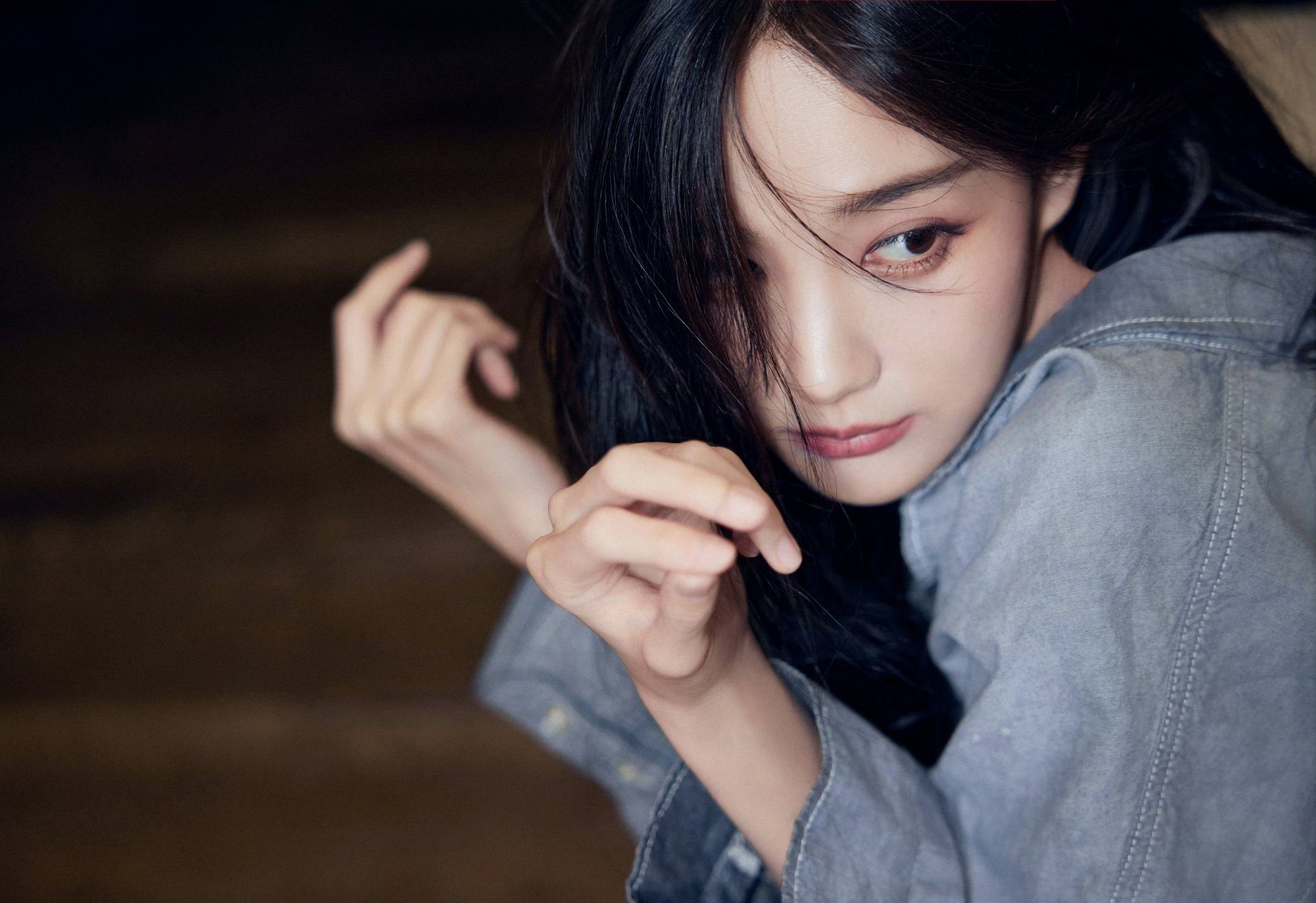 李一桐眼镜赋予神秘清冷孤傲,斯文智性,直面率性自我 676767