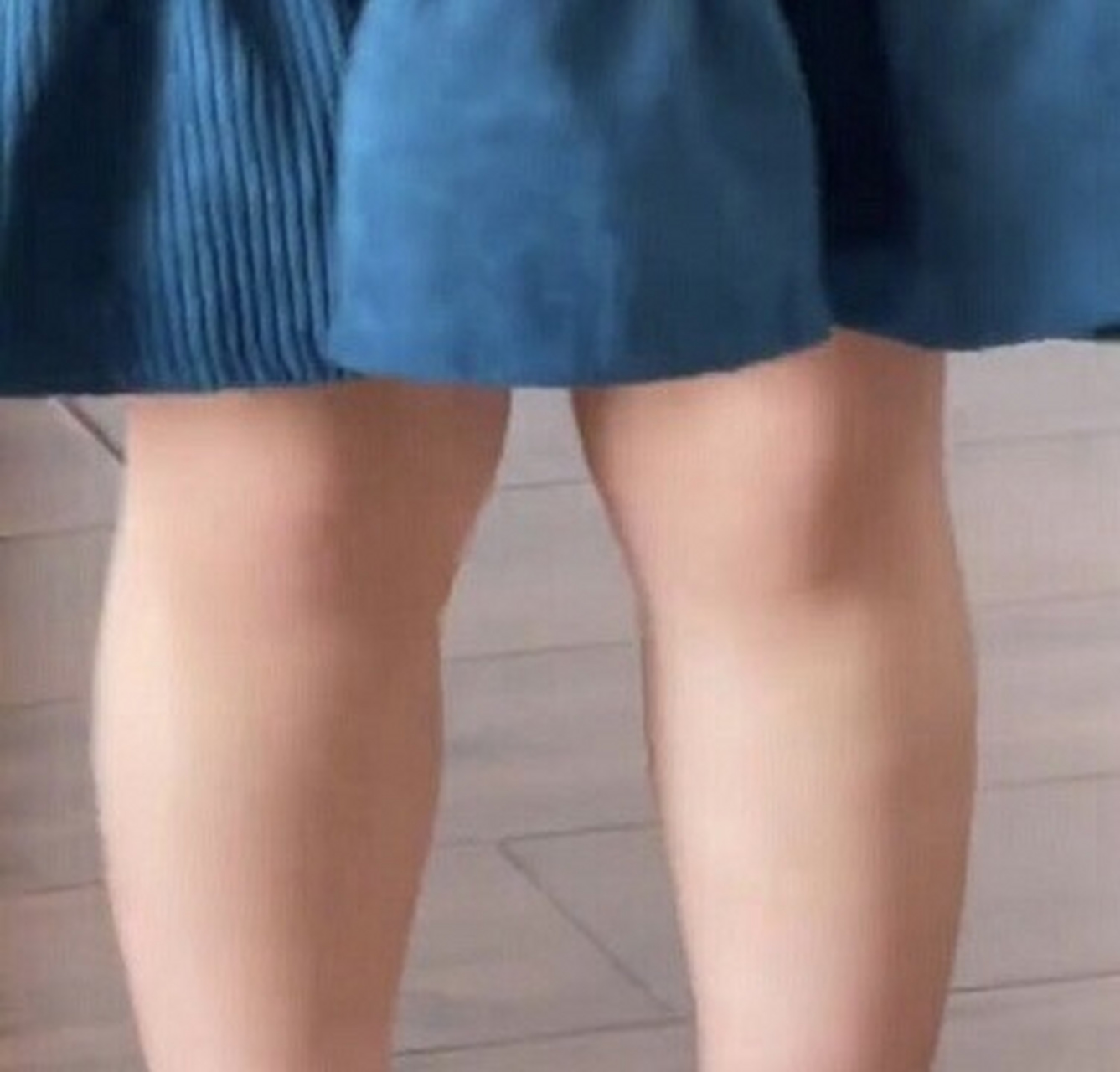 蔡文姬同款jiojio  女生头像  微信壁纸[亲吻]