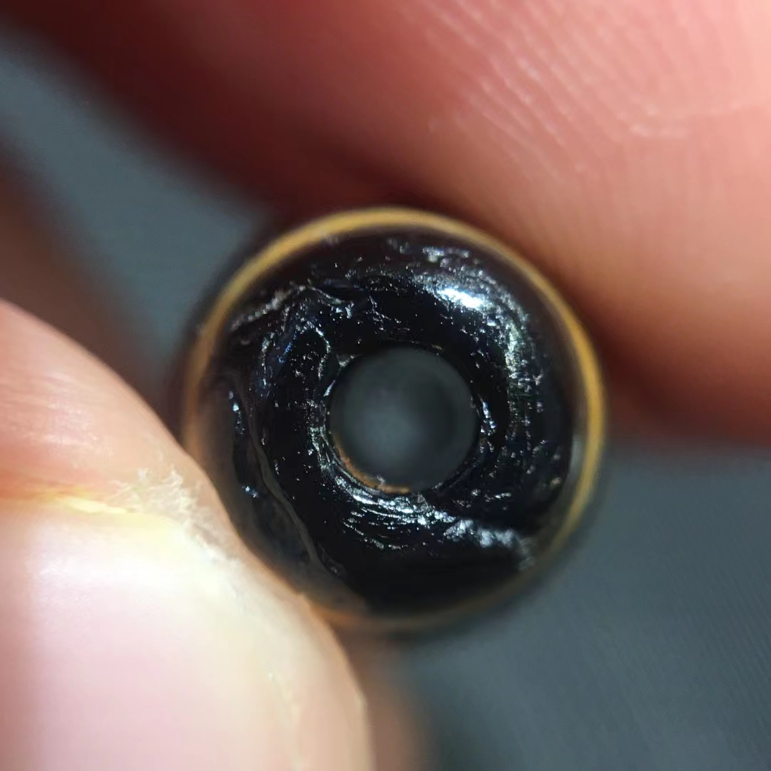 老料虎牙莲花天珠 品相完美 风化细腻 收藏级别 尺寸:12x36mm