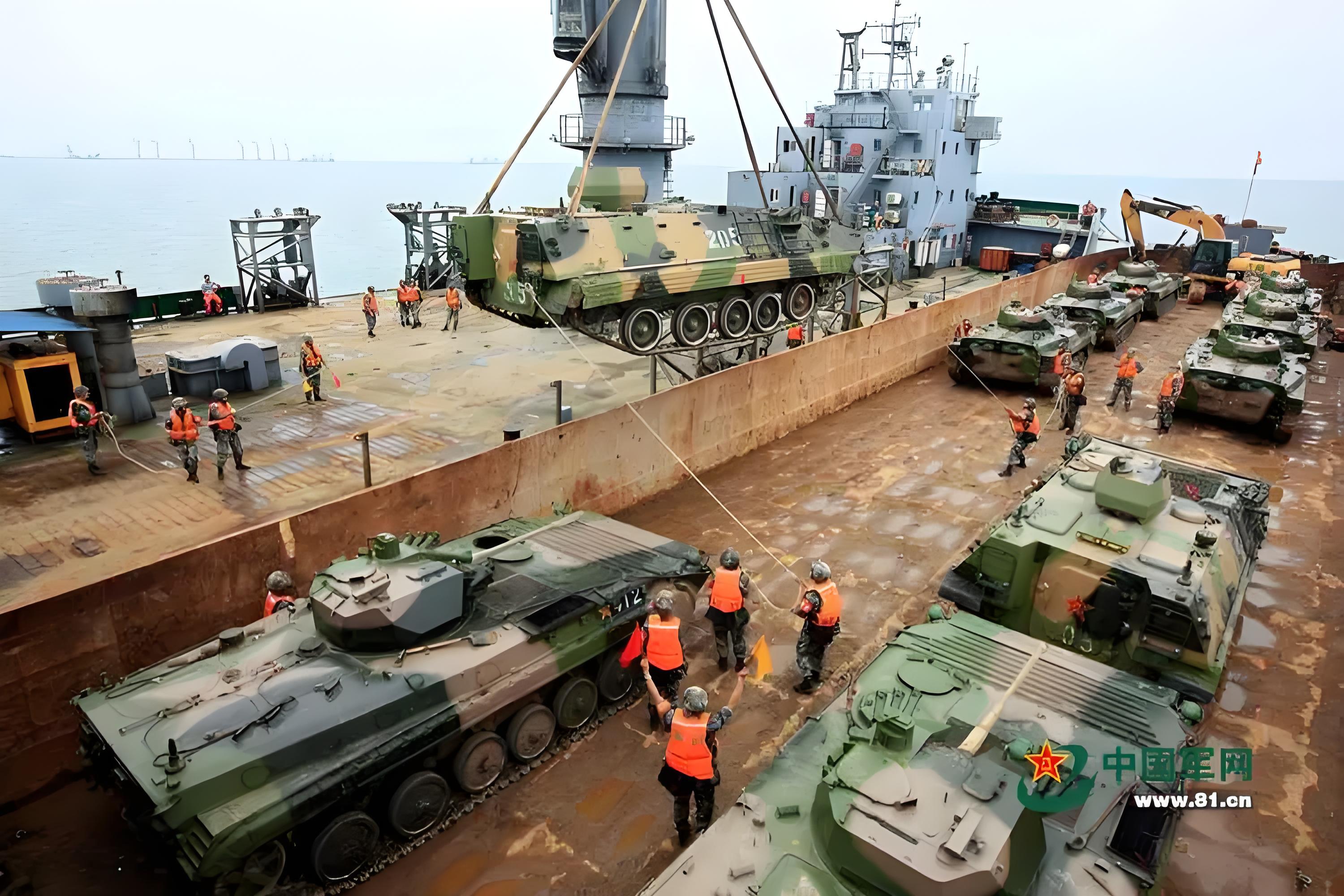 我觉得现在的关键问题,是如何克服陆军重型武器如何秘密装船起运.