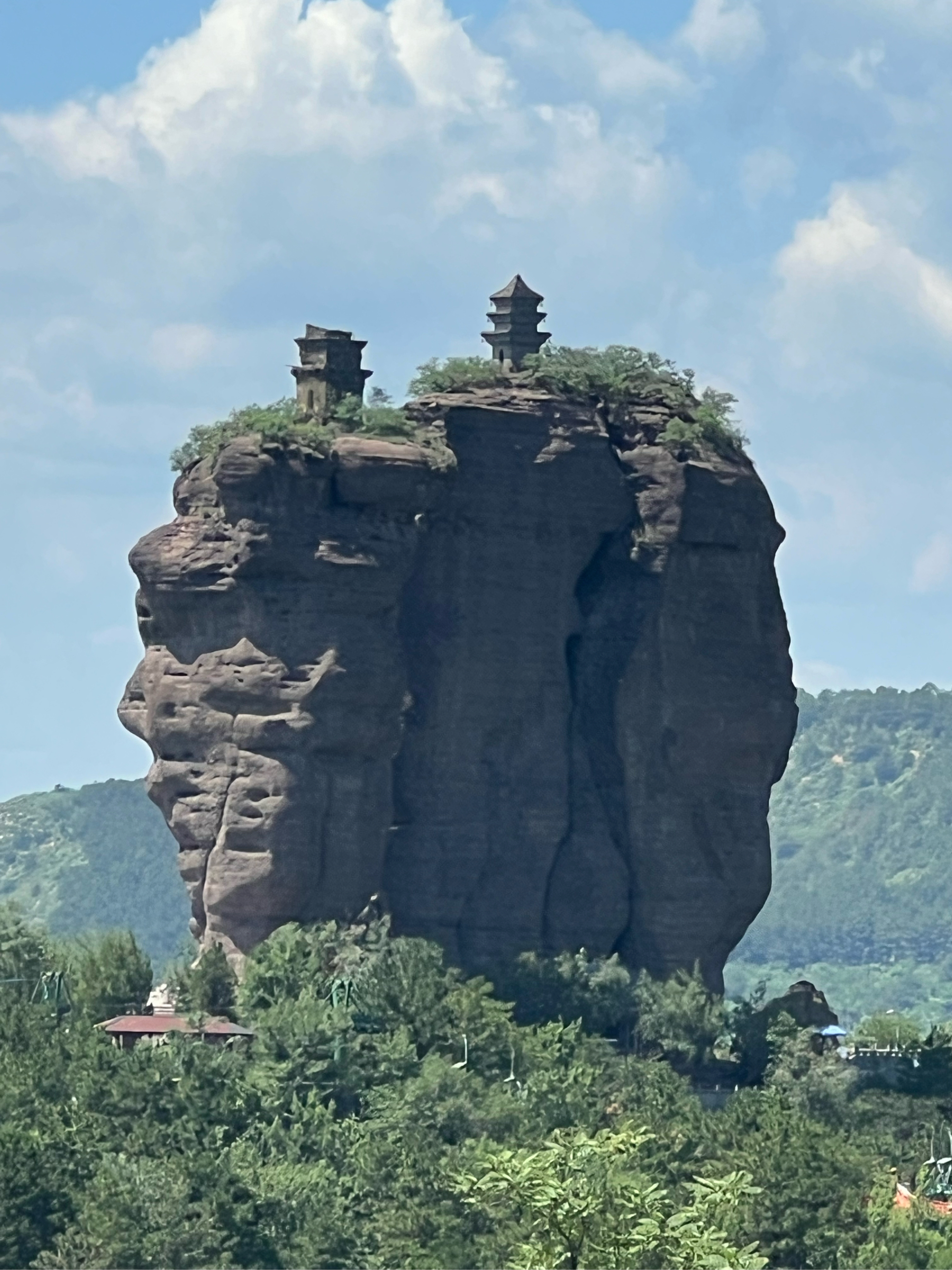 双塔山风景区门票免票图片