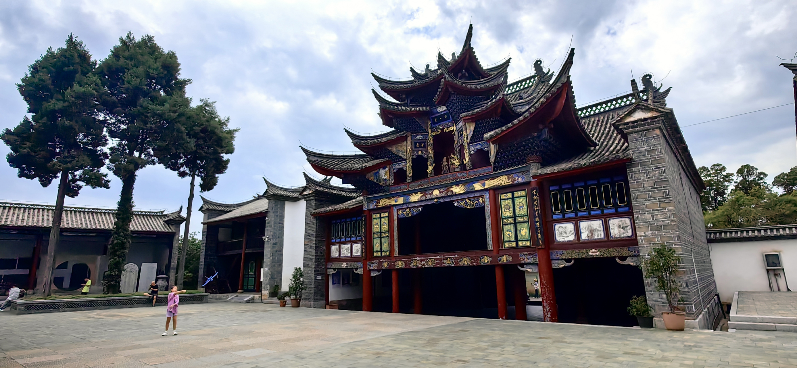 旅行摄影# 会泽江西会馆历经300年风雨,堪称中国古建筑经典之作.
