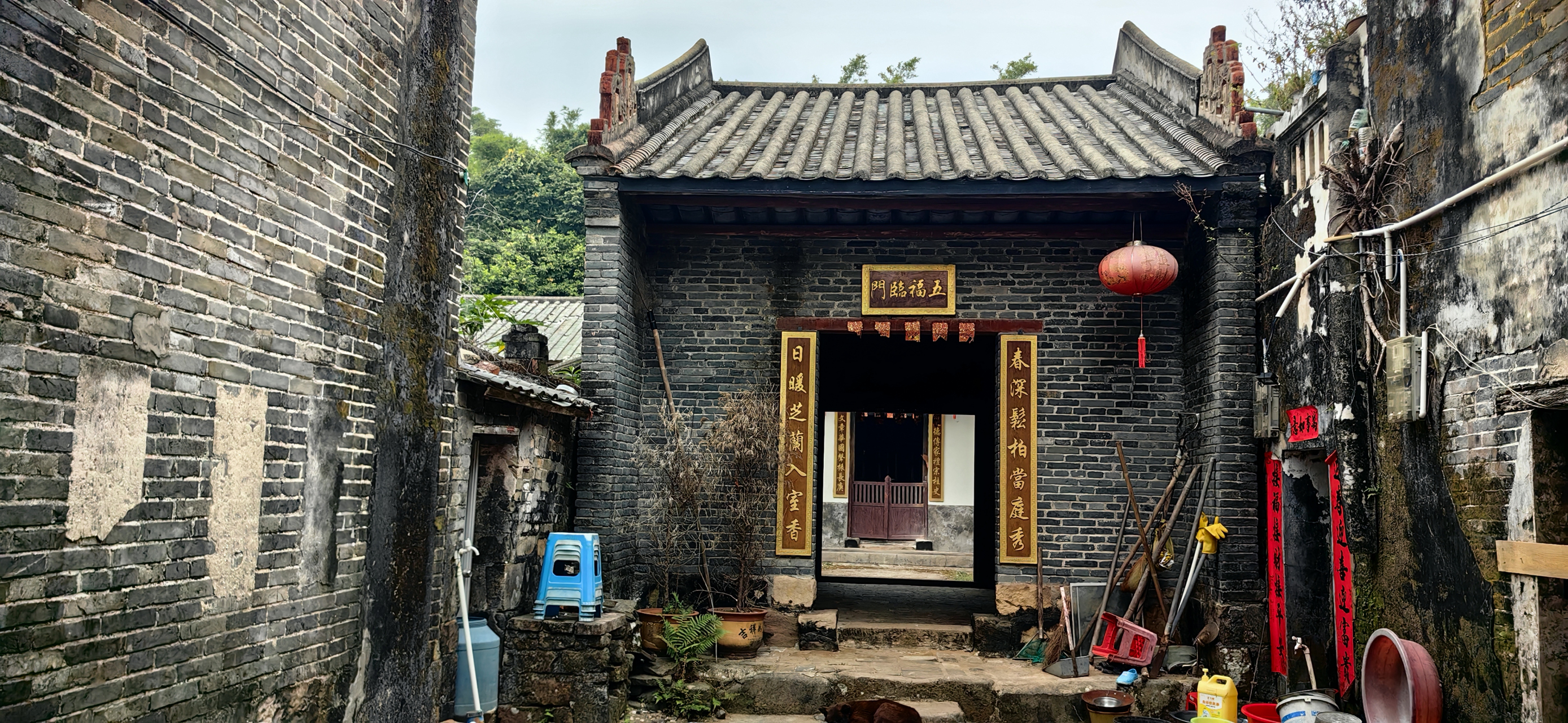 我的旅行日记# 簕山古渔村地处防城港市企沙镇,为一处拥有浅海沙滩的